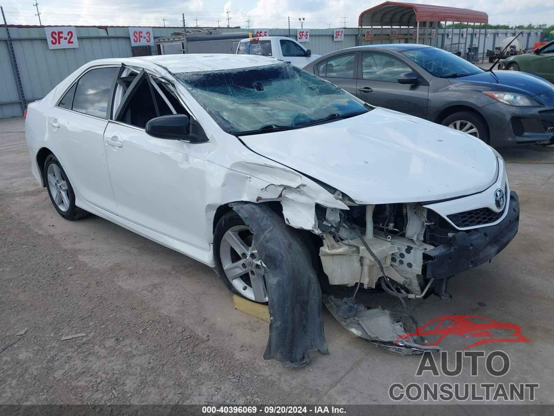 TOYOTA CAMRY 2013 - 4T1BF1FK2DU235094