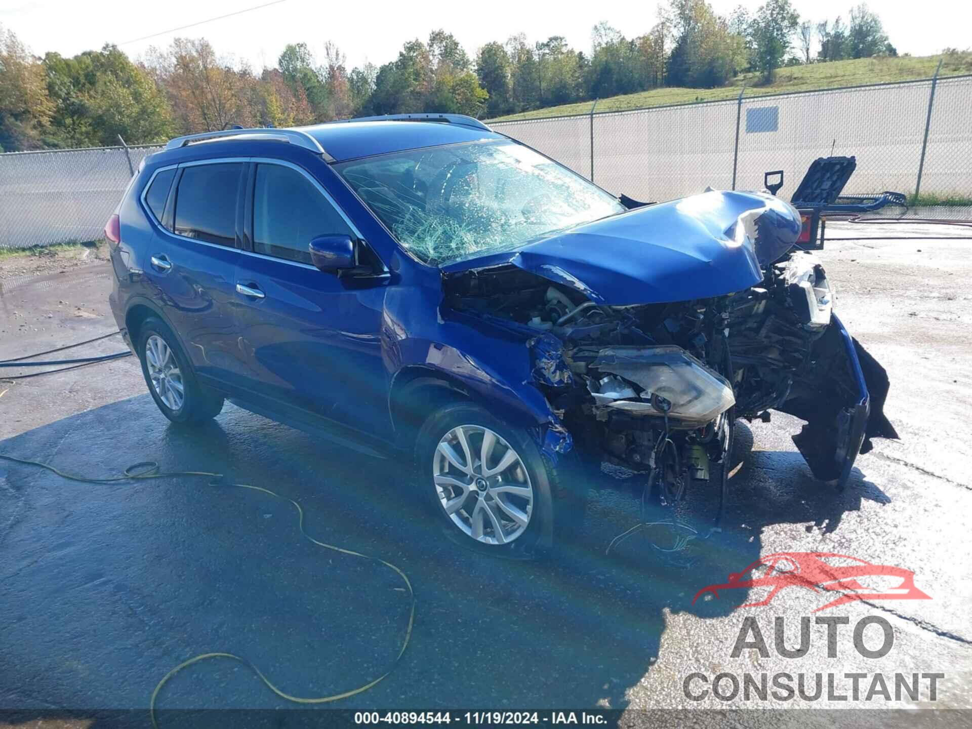 NISSAN ROGUE 2017 - KNMAT2MV8HP580887