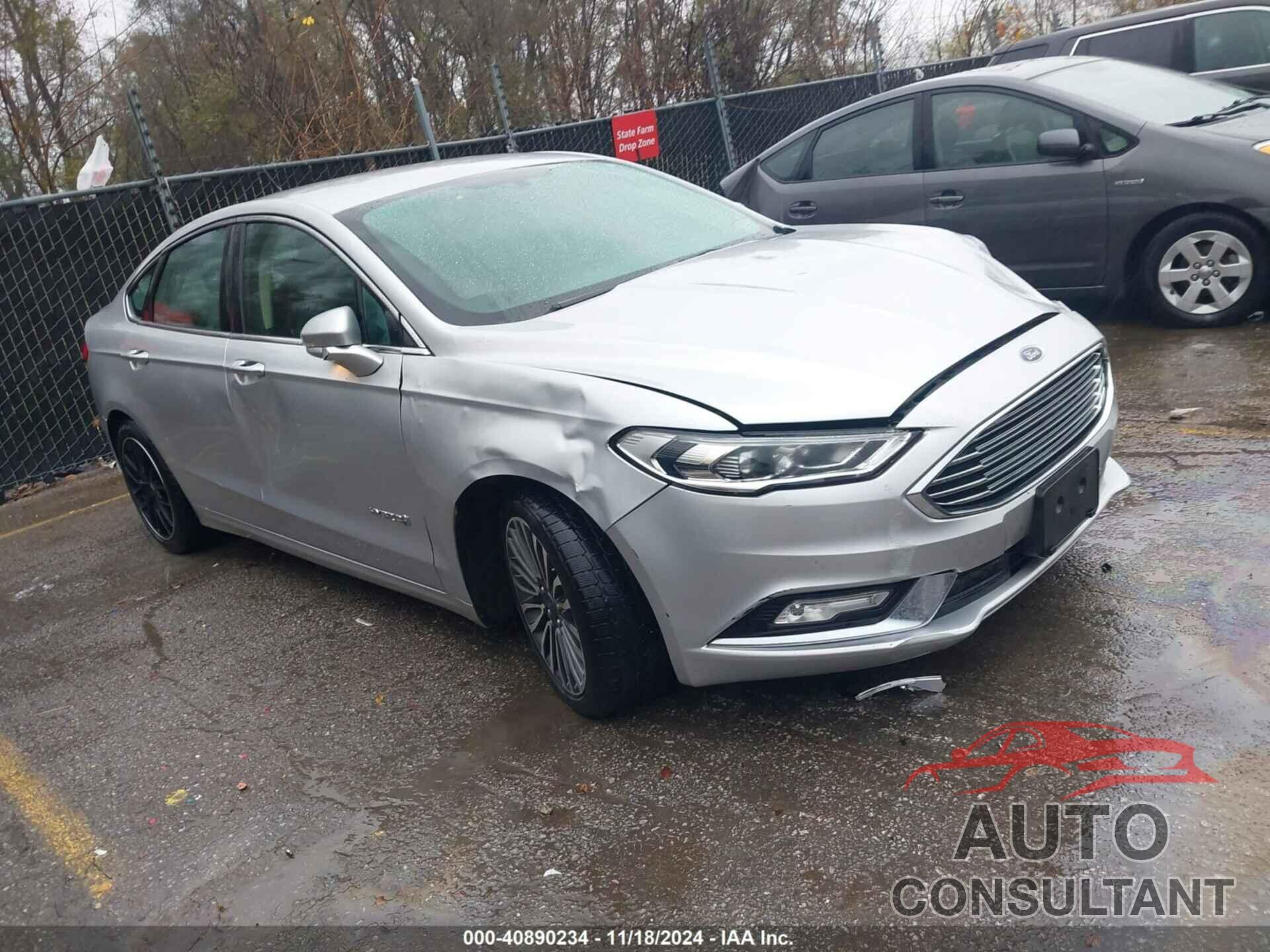 FORD FUSION HYBRID 2018 - 3FA6P0RU7JR272984