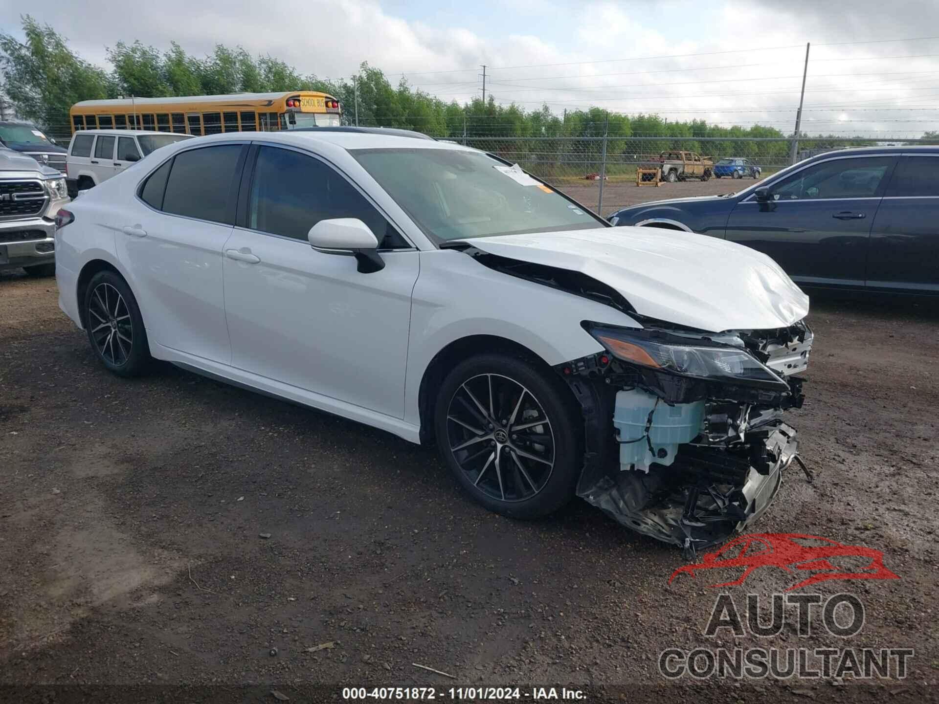 TOYOTA CAMRY 2024 - 4T1G11AK2RU866060