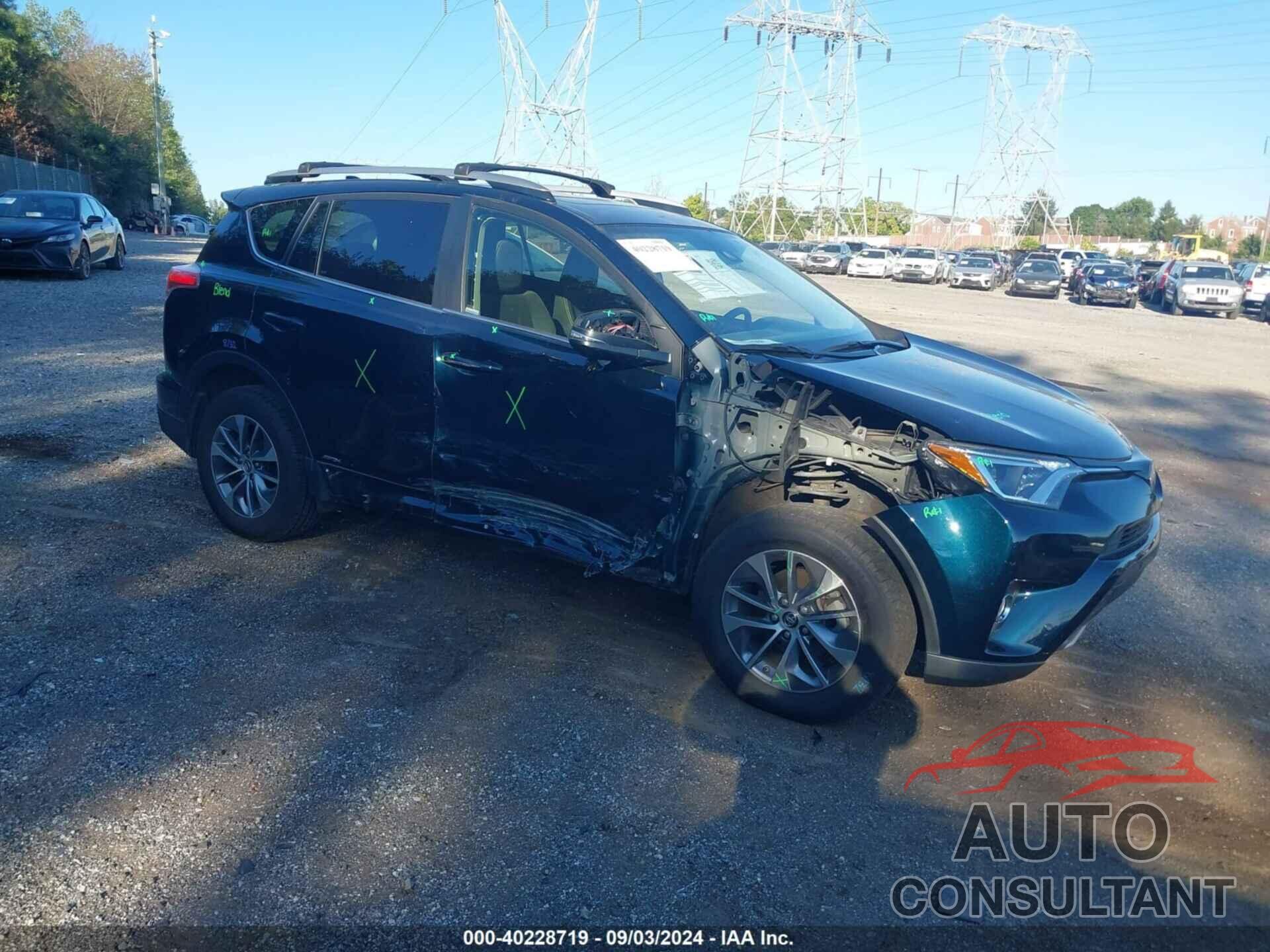 TOYOTA RAV4 HYBRID 2018 - JTMRJREV0JD215093