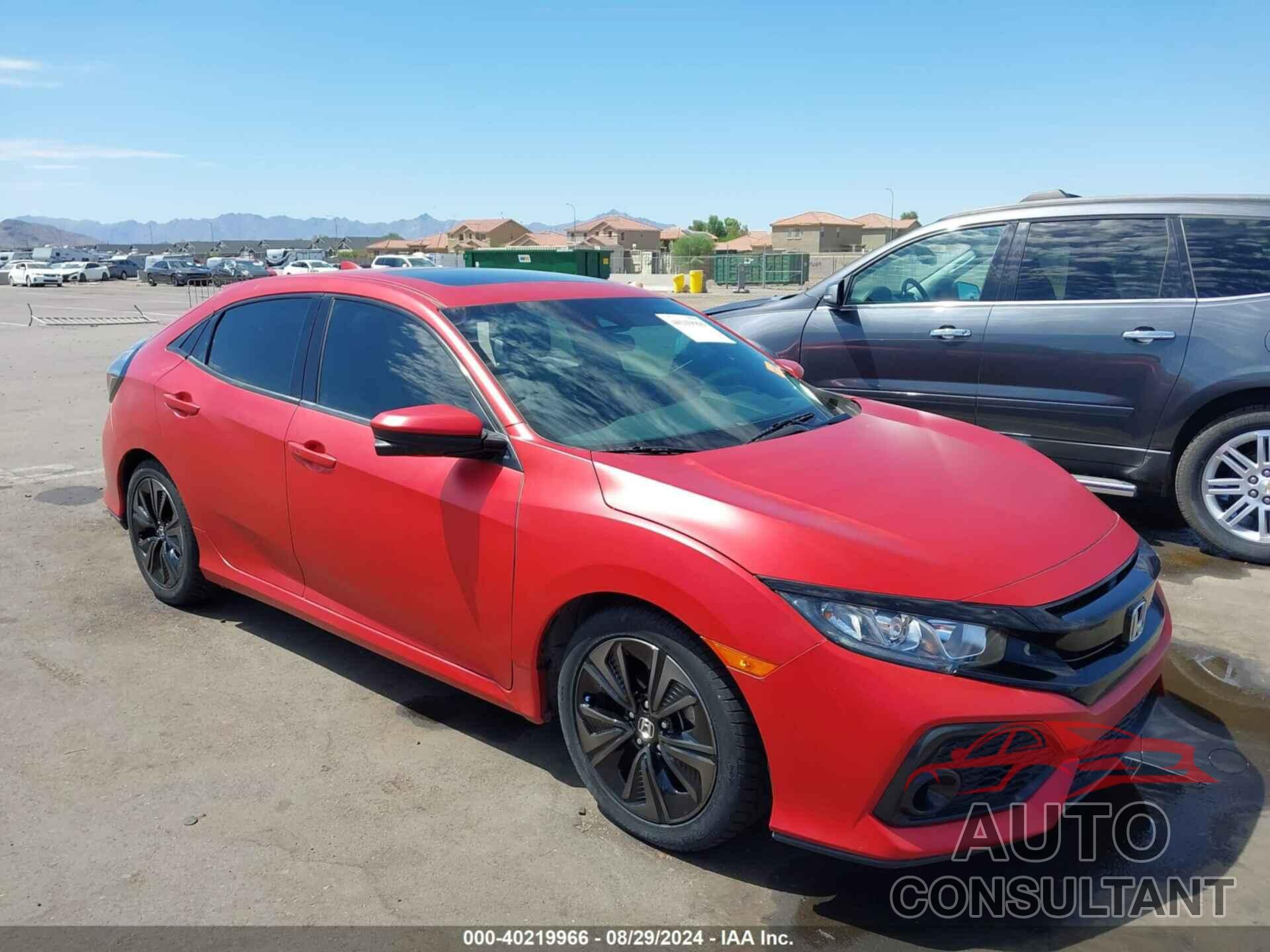 HONDA CIVIC 2019 - SHHFK7H69KU210556