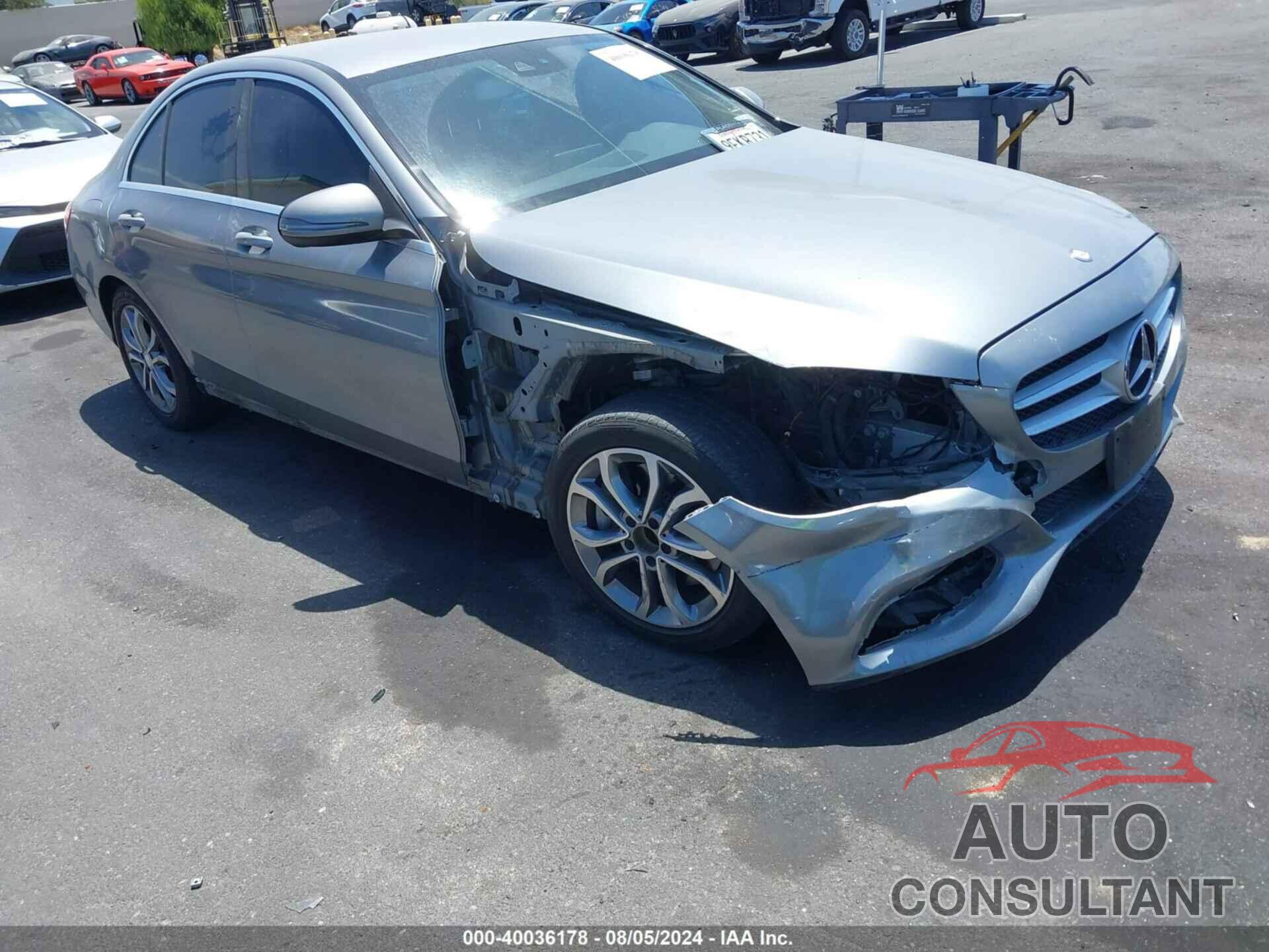 MERCEDES-BENZ C 300 2016 - 55SWF4JB1GU144036