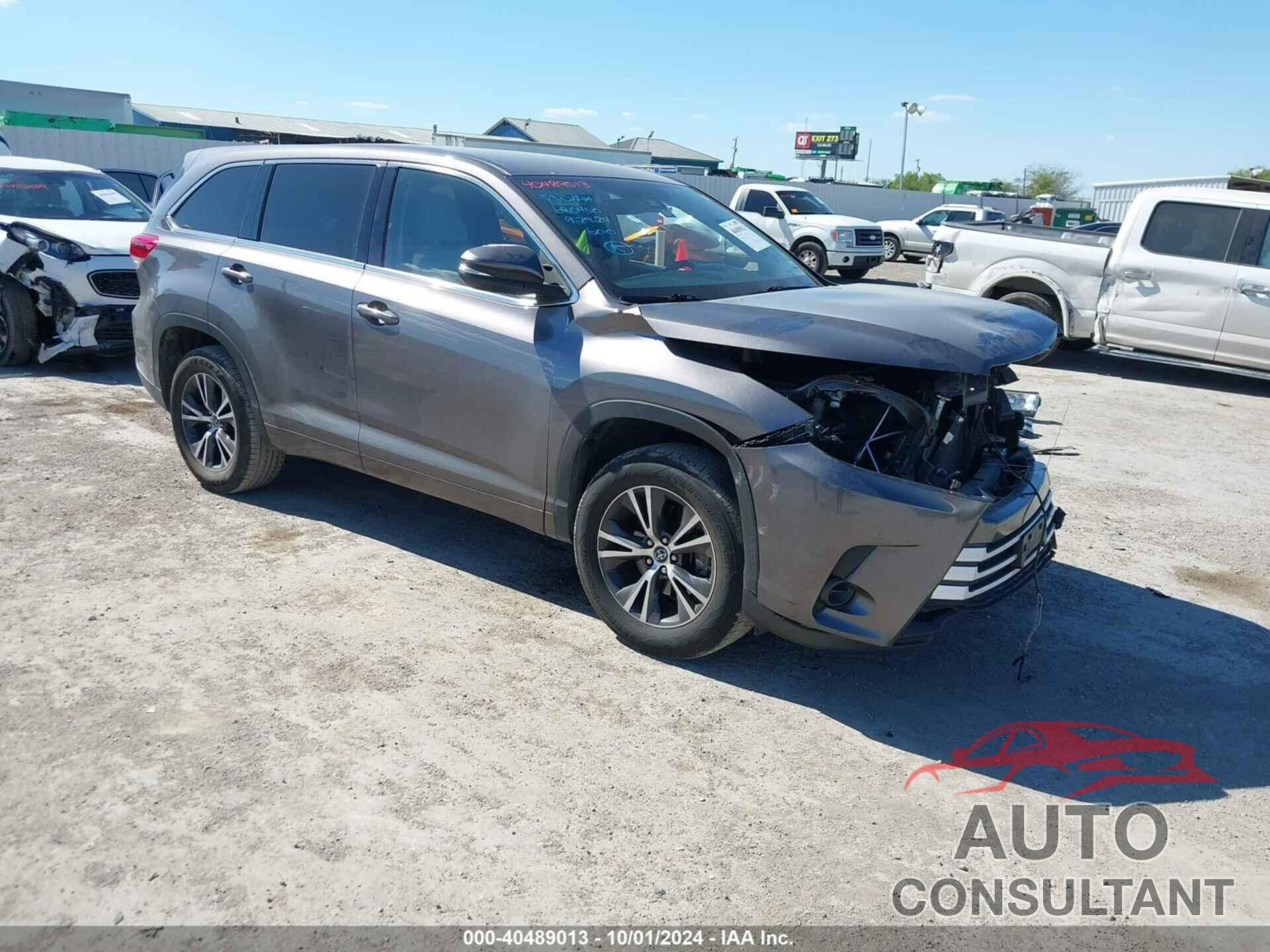 TOYOTA HIGHLANDER 2017 - 5TDZARFH8HS030037