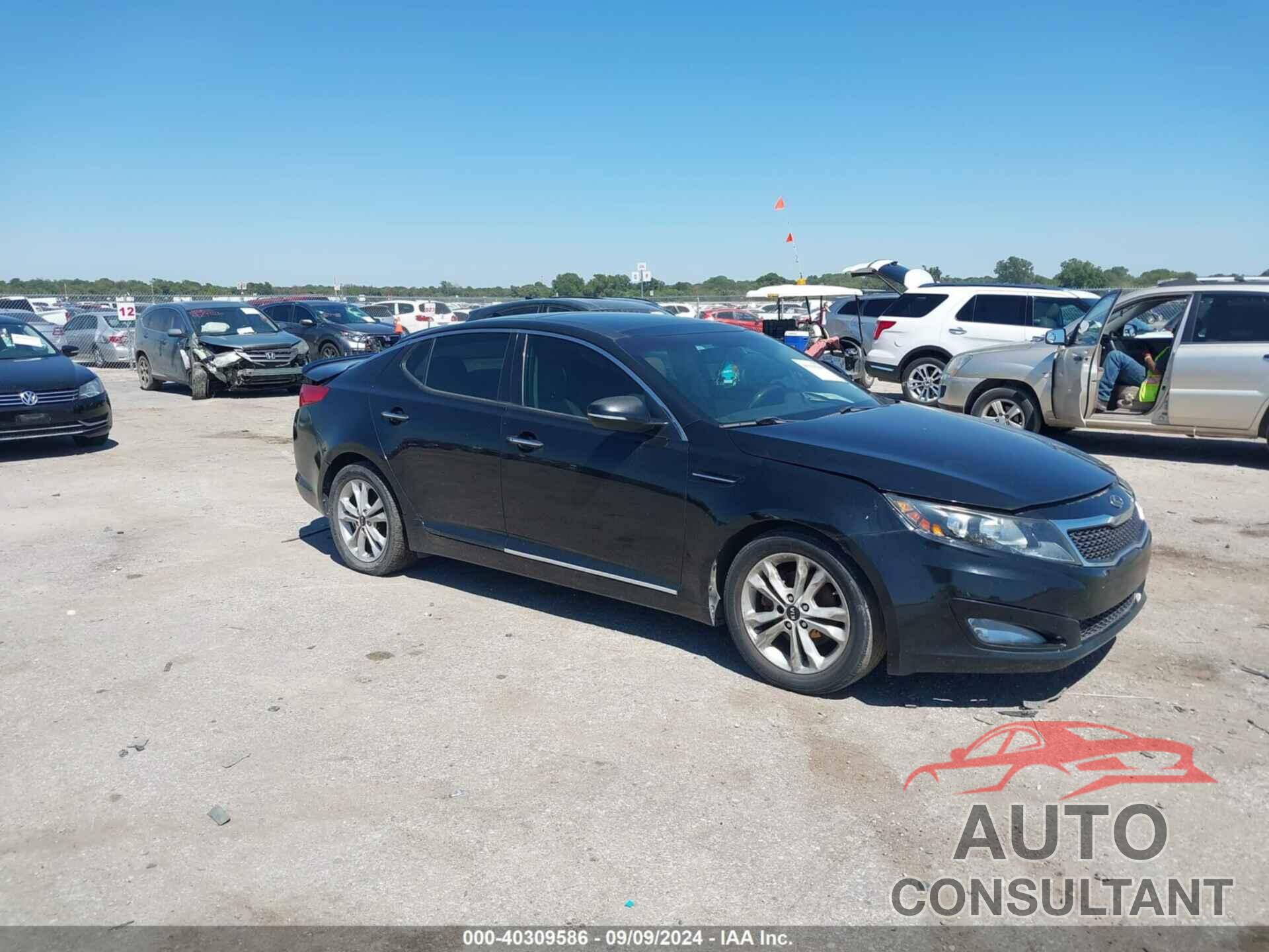 KIA OPTIMA 2011 - KNAGN4A74B5041401
