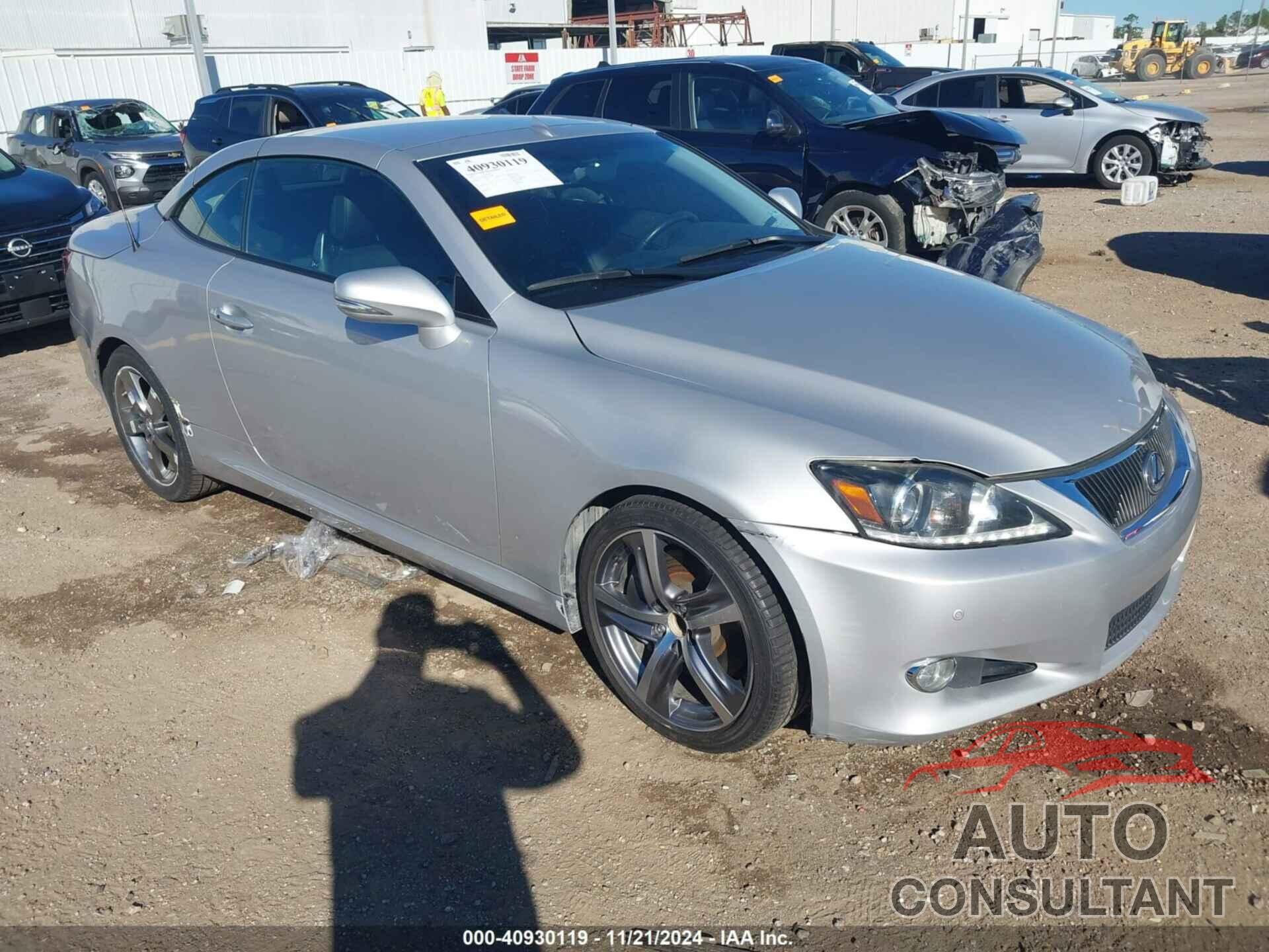 LEXUS IS 350C 2011 - JTHFE2C28B2507058