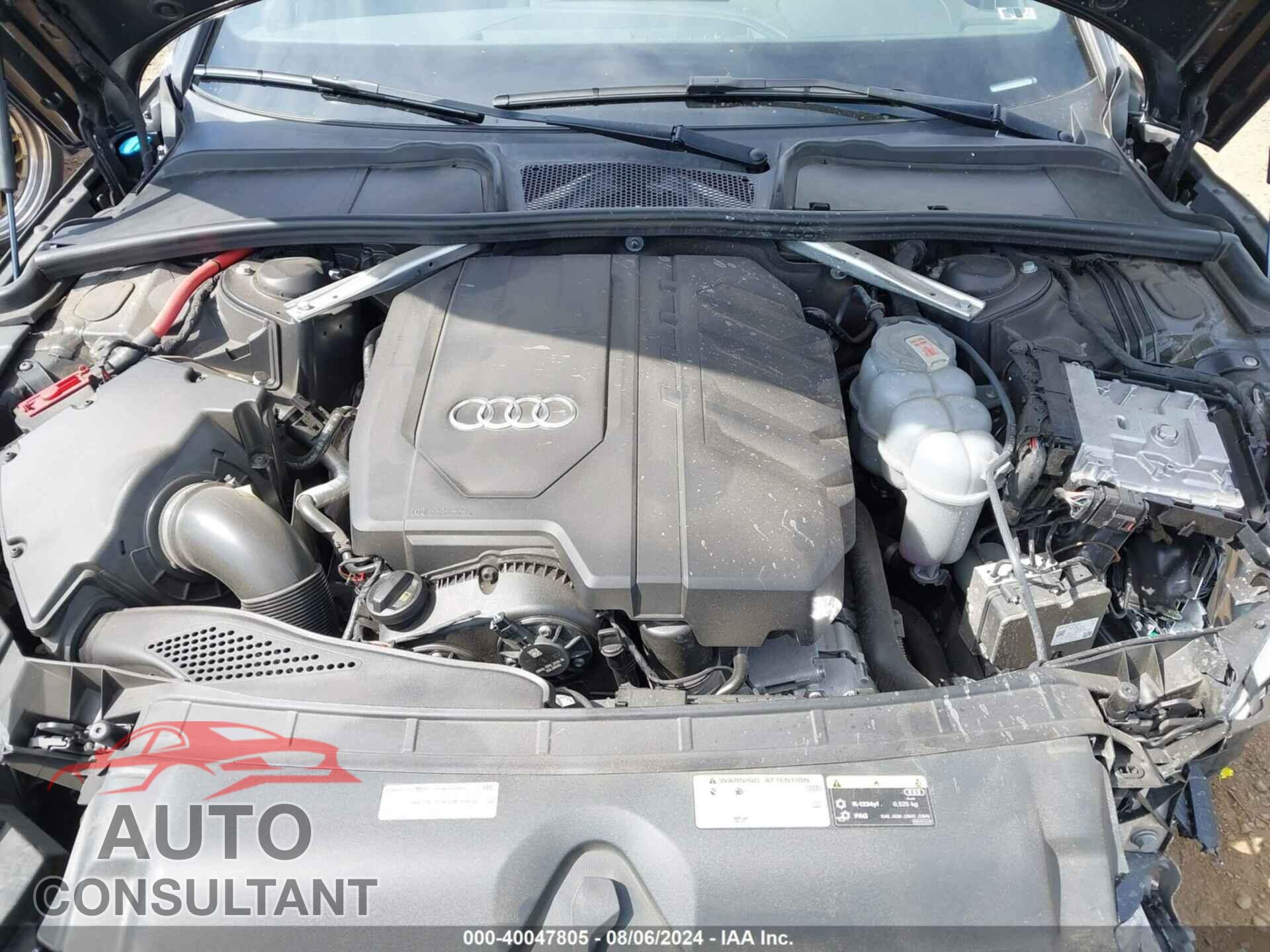AUDI A4 2021 - WAUDAAF48MA032044
