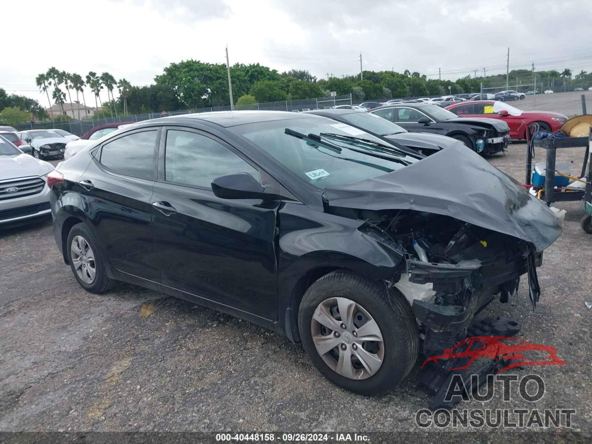 HYUNDAI ELANTRA 2016 - 5NPDH4AE3GH722023