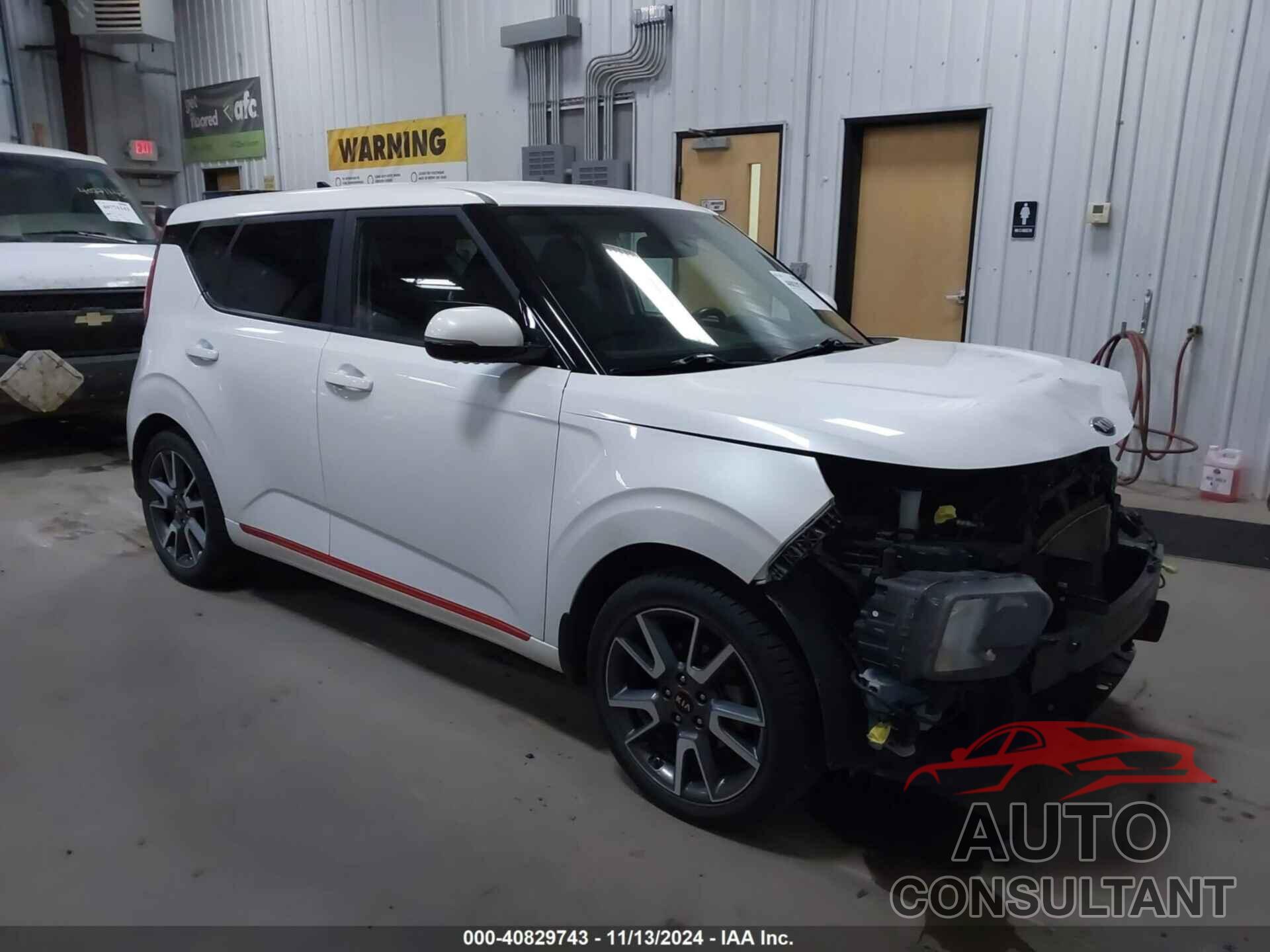 KIA SOUL 2020 - KNDJ63AU2L7041490