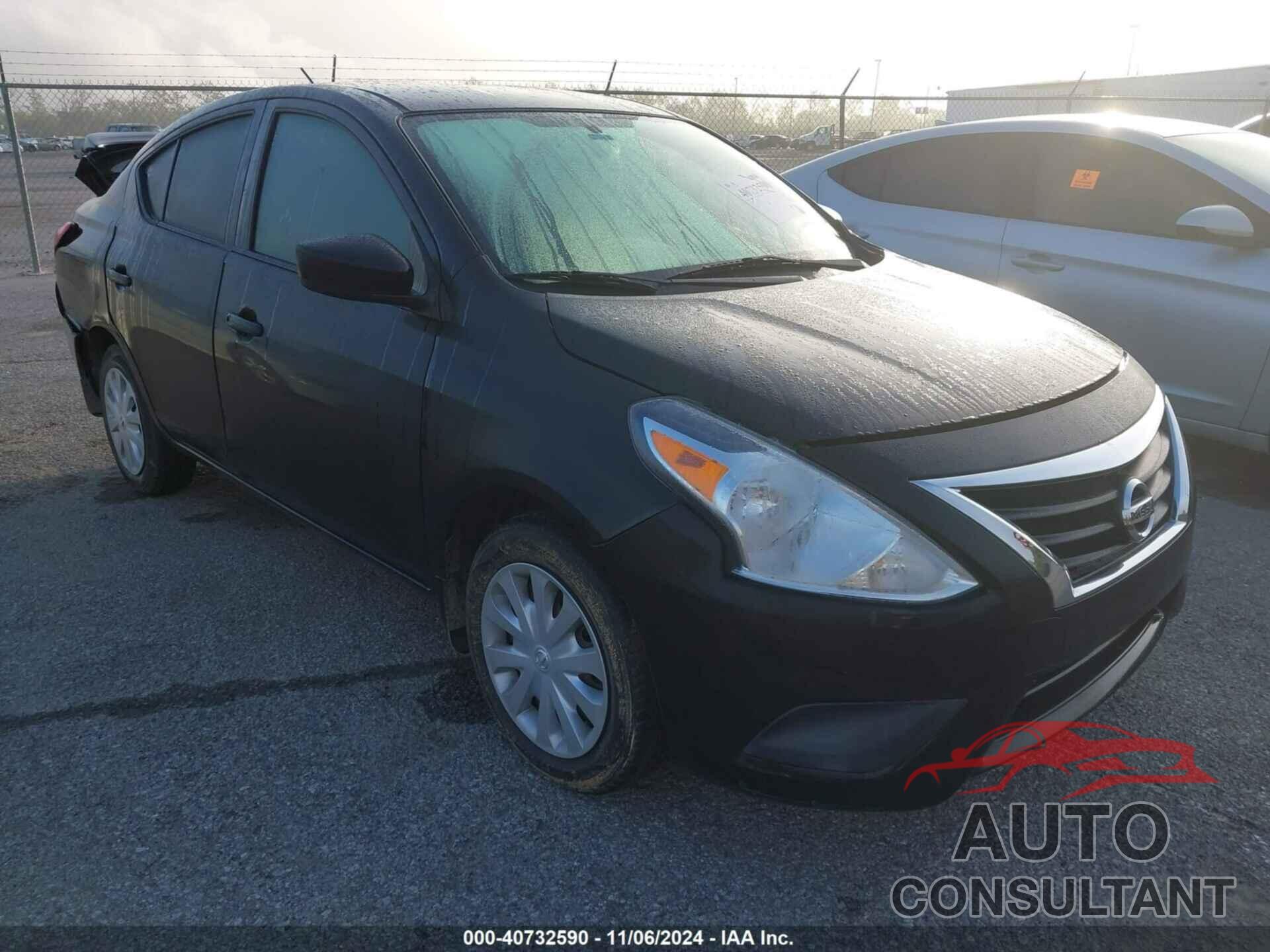 NISSAN VERSA 2018 - 3N1CN7AP9JL802993