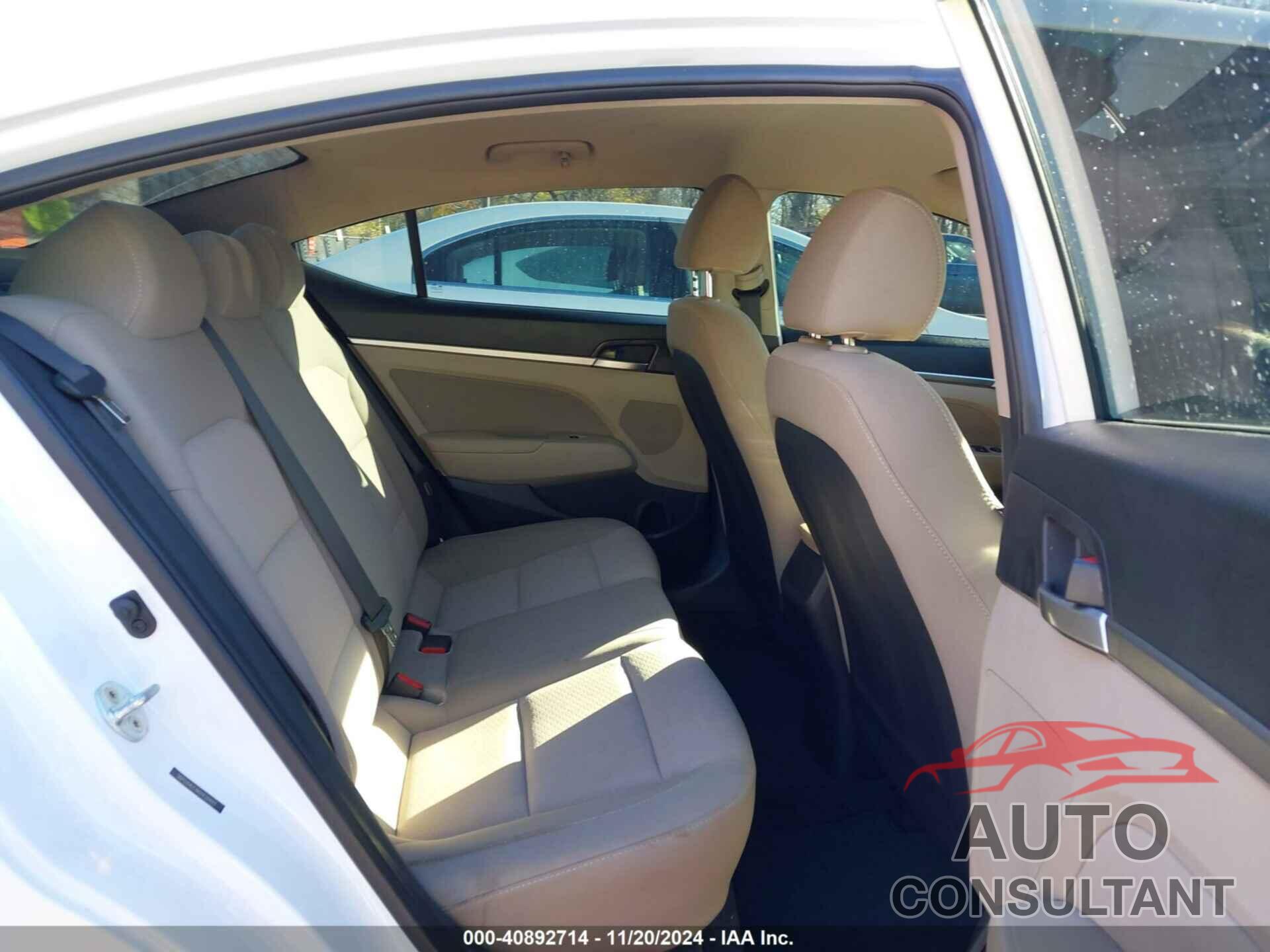 HYUNDAI ELANTRA 2019 - 5NPD84LF4KH439497