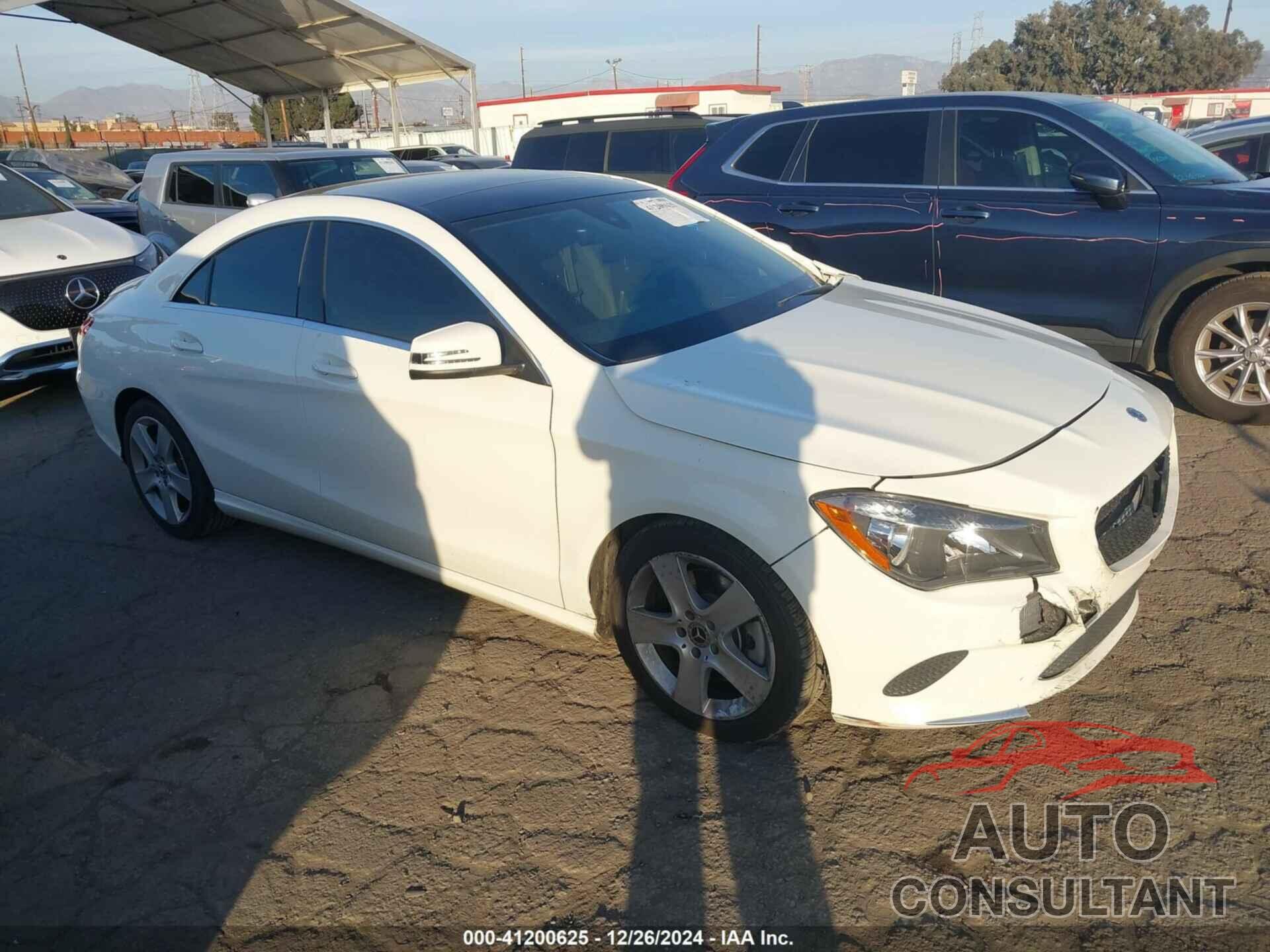 MERCEDES-BENZ CLA 250 2018 - WDDSJ4EB1JN561132