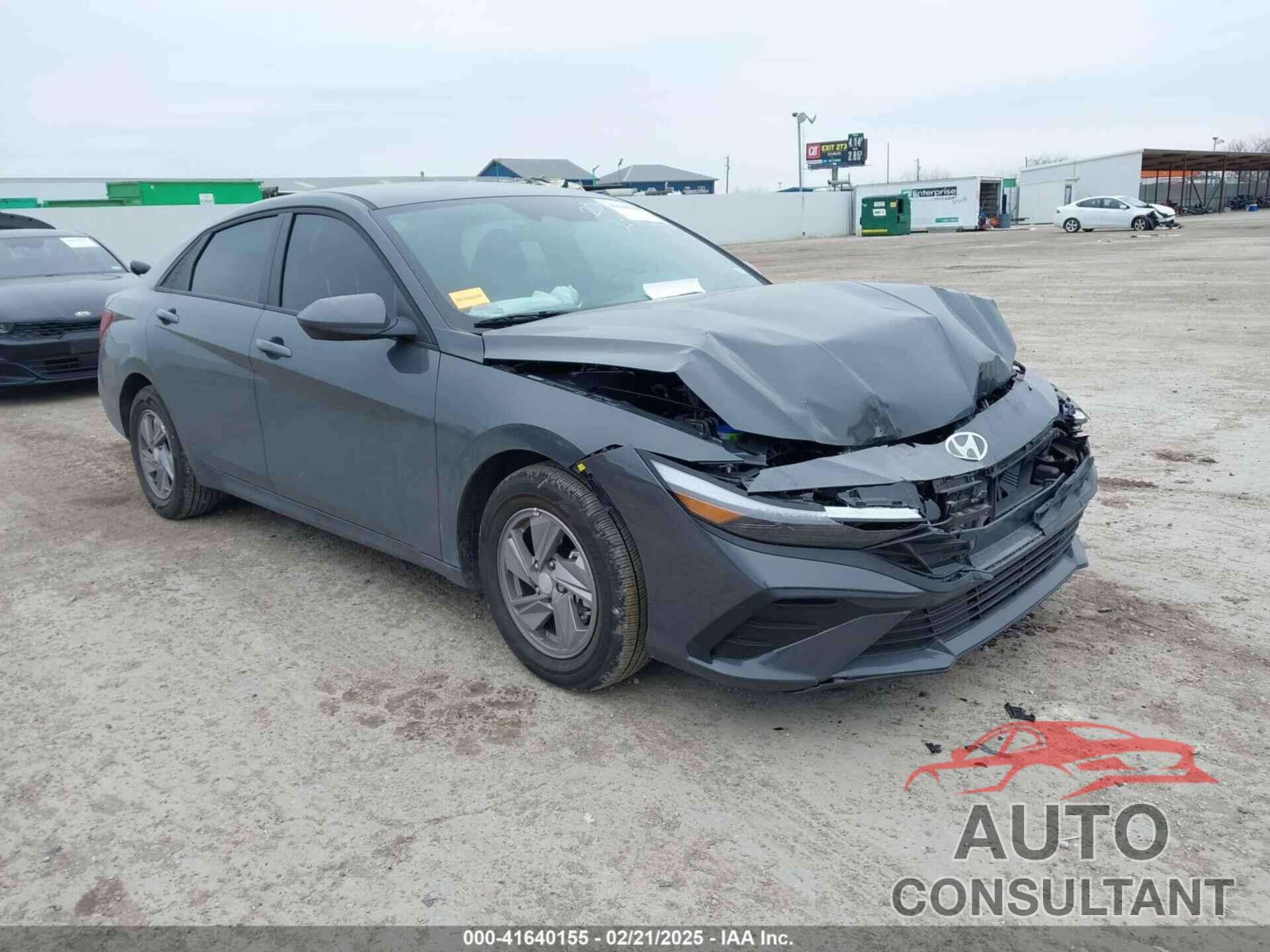 HYUNDAI ELANTRA 2025 - KMHLL4DG3SU918111
