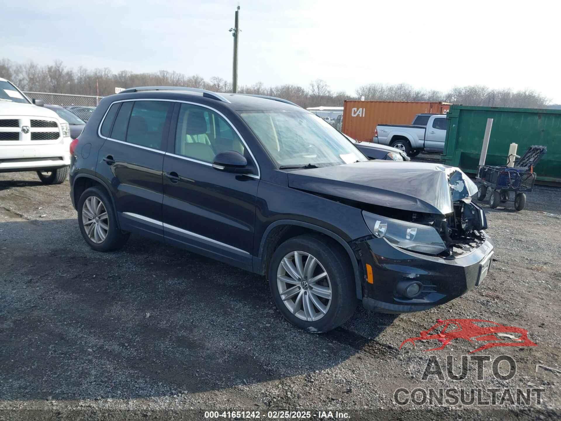 VOLKSWAGEN TIGUAN 2012 - WVGAV7AX3CW531264