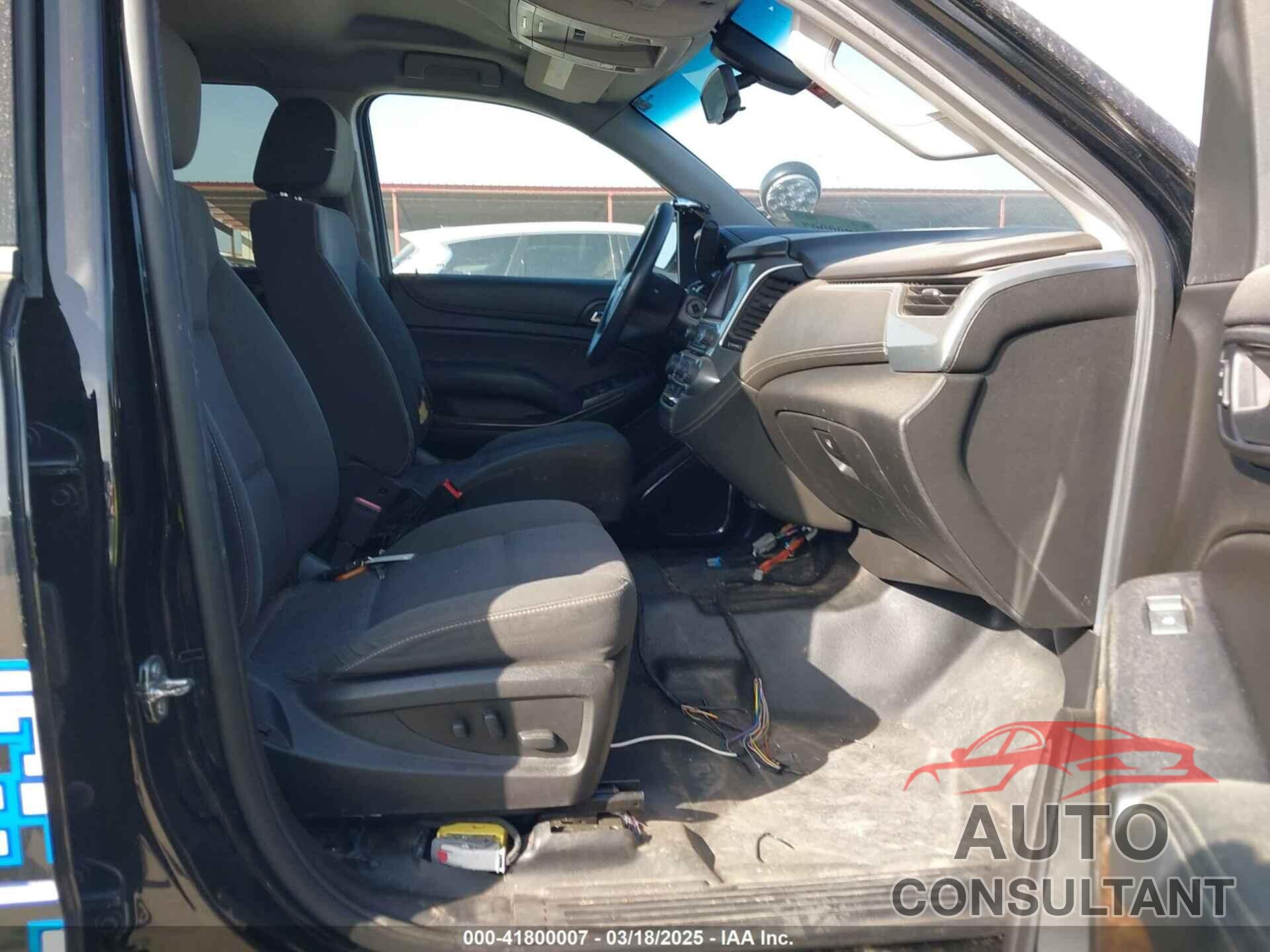 CHEVROLET TAHOE 2019 - 1GNLCDECXKR231072