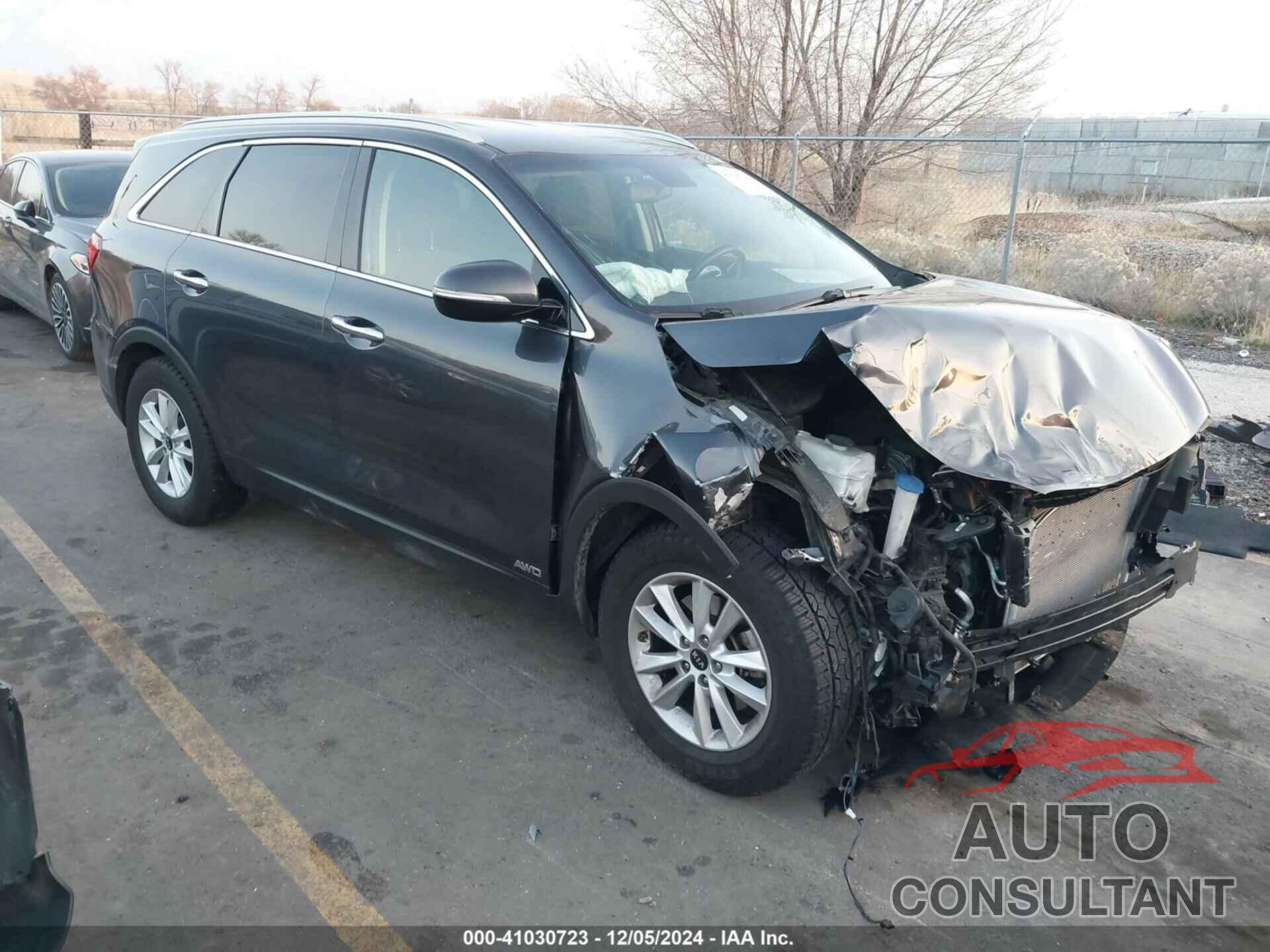 KIA SORENTO 2019 - 5XYPGDA37KG529646