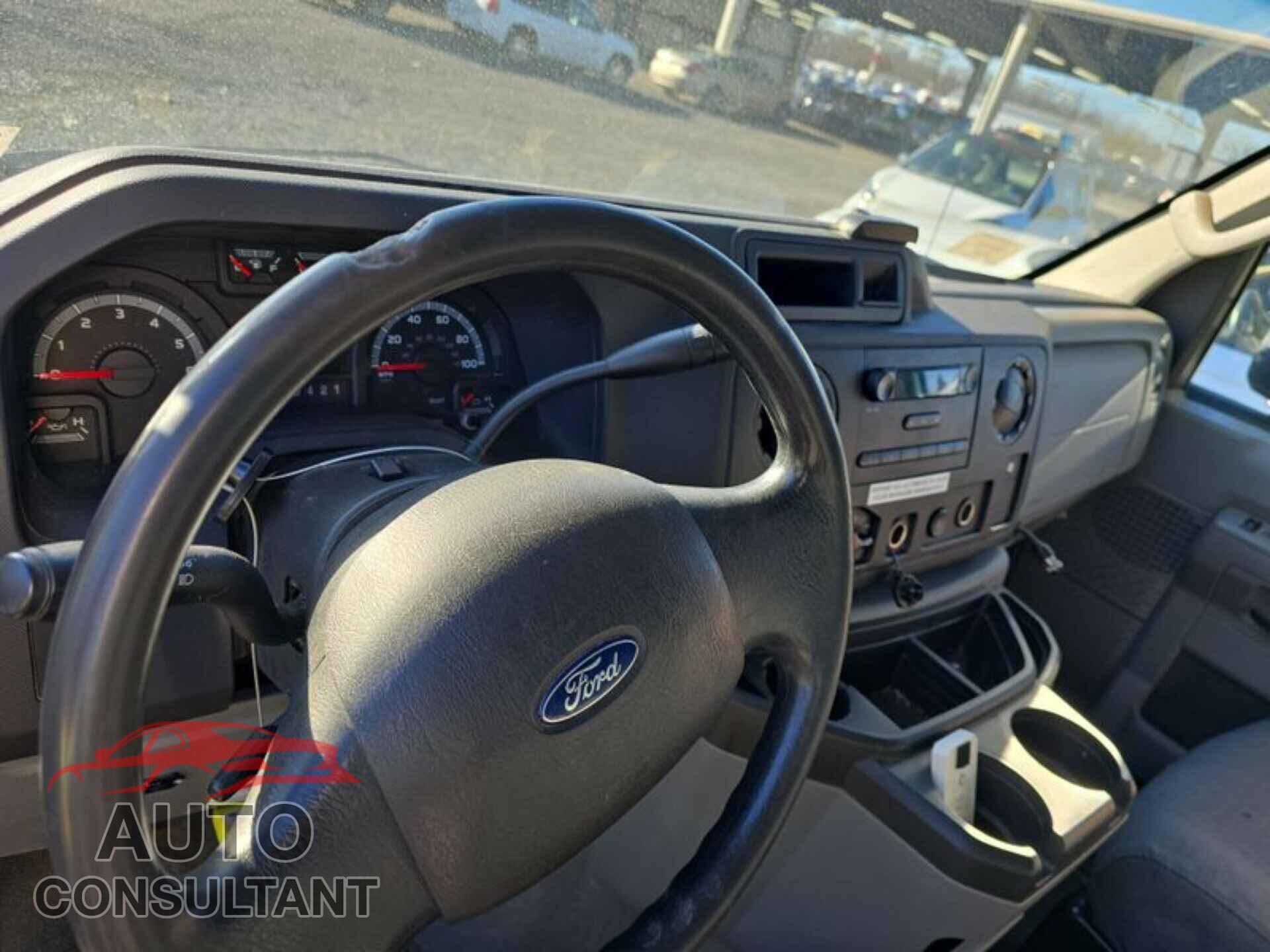 FORD E-450 CUTAWAY 2019 - 1FDXE4FS7KDC07735
