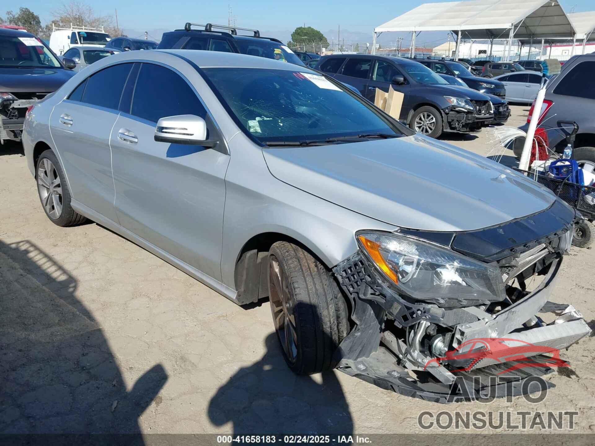 MERCEDES-BENZ CLA 250 2017 - WDDSJ4EB5HN433499