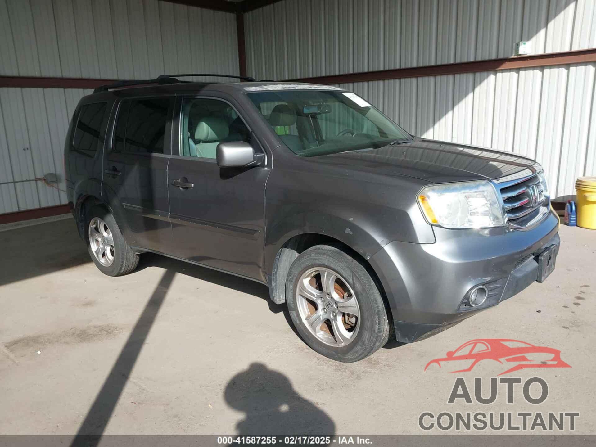 HONDA PILOT 2013 - 5FNYF4H59DB002300