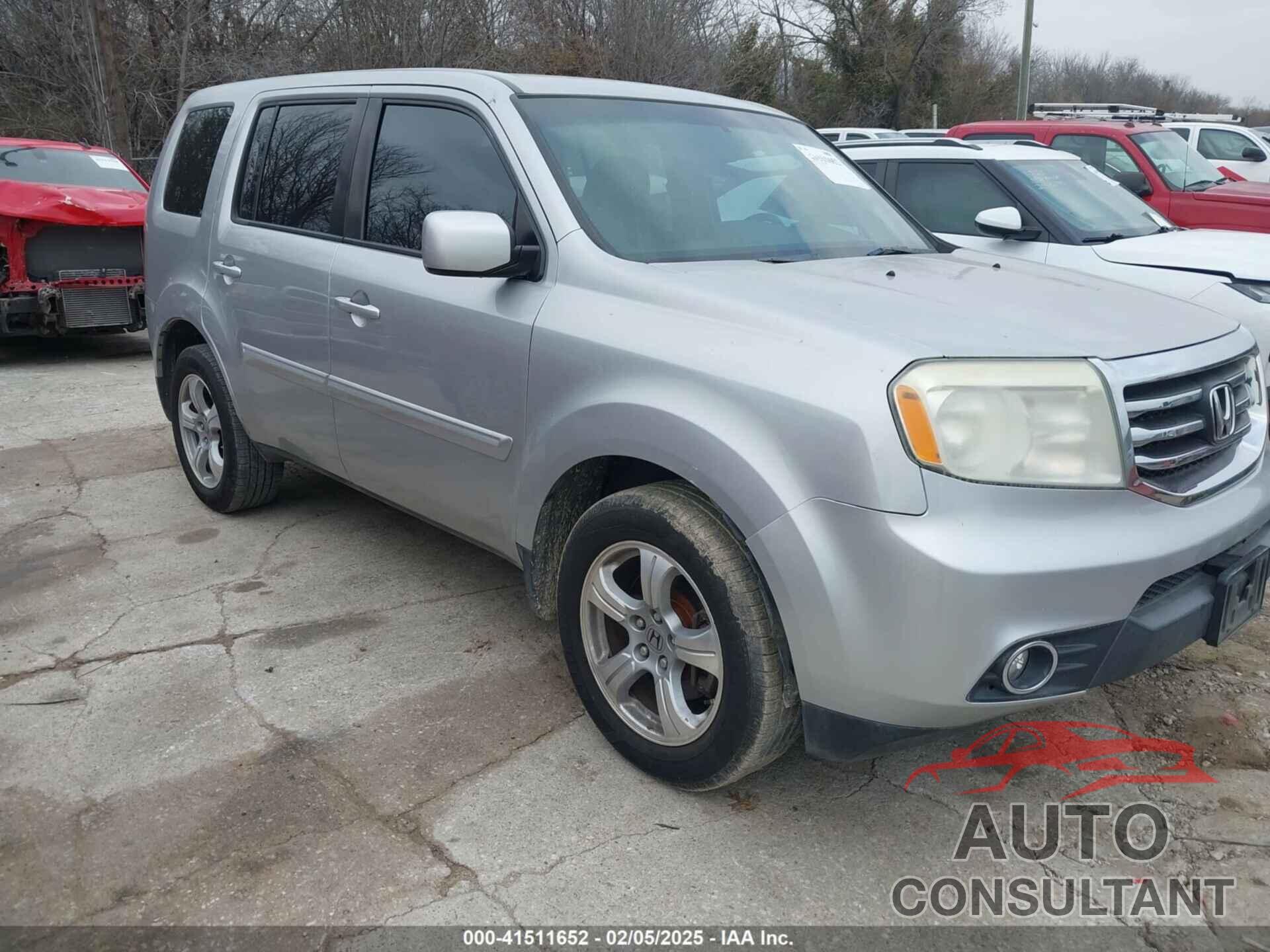 HONDA PILOT 2015 - 5FNYF4H43FB048490