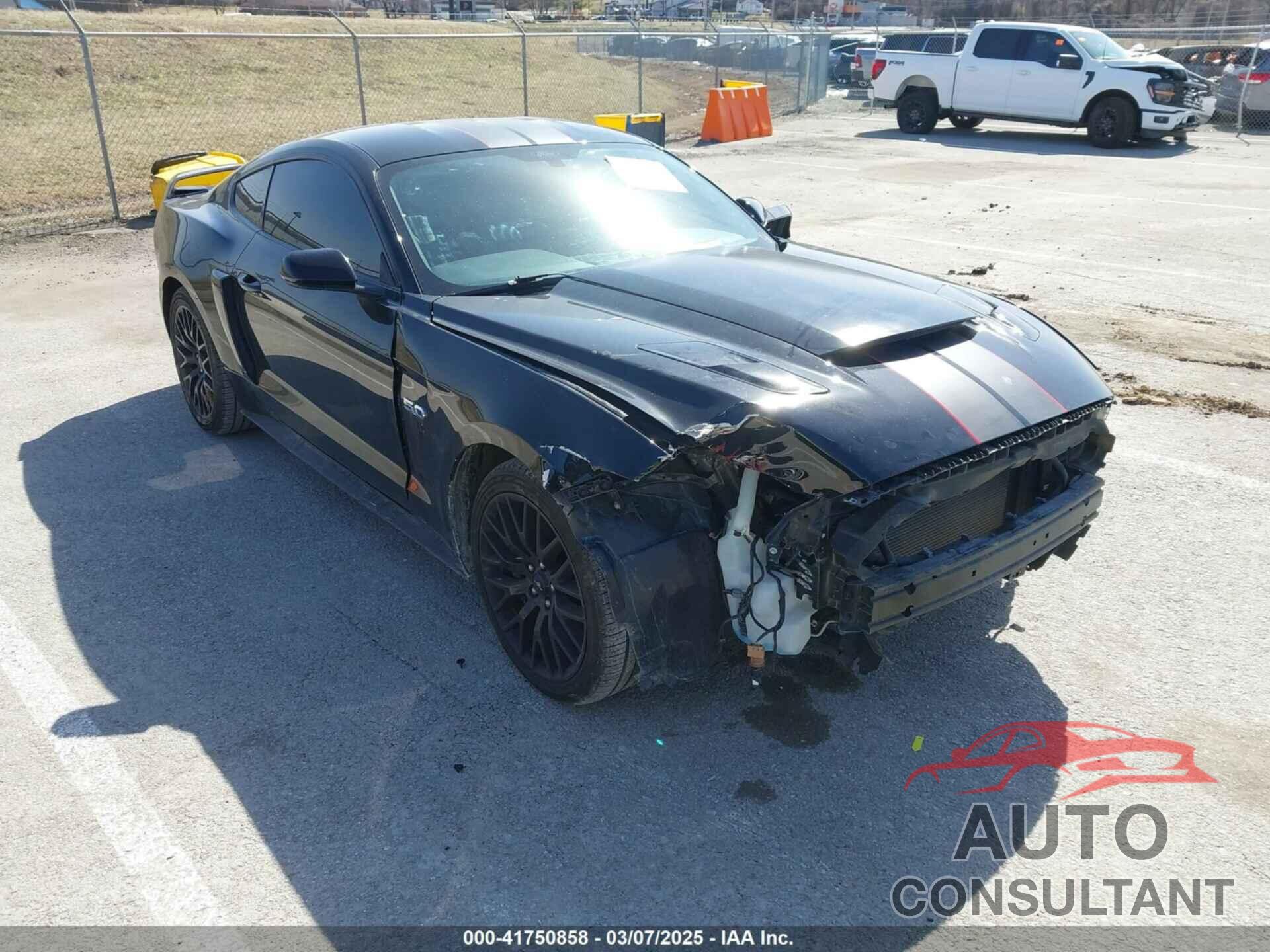 FORD MUSTANG 2017 - 1FA6P8CF6H5240226