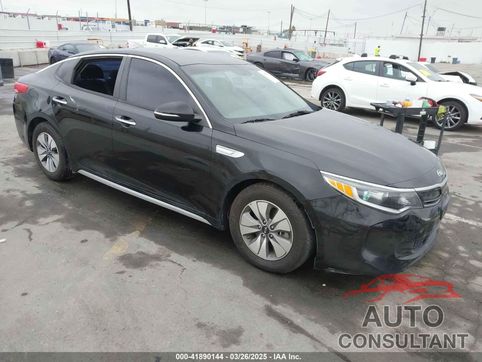 KIA OPTIMA HYBRID 2017 - KNAGT4LC8H5008457