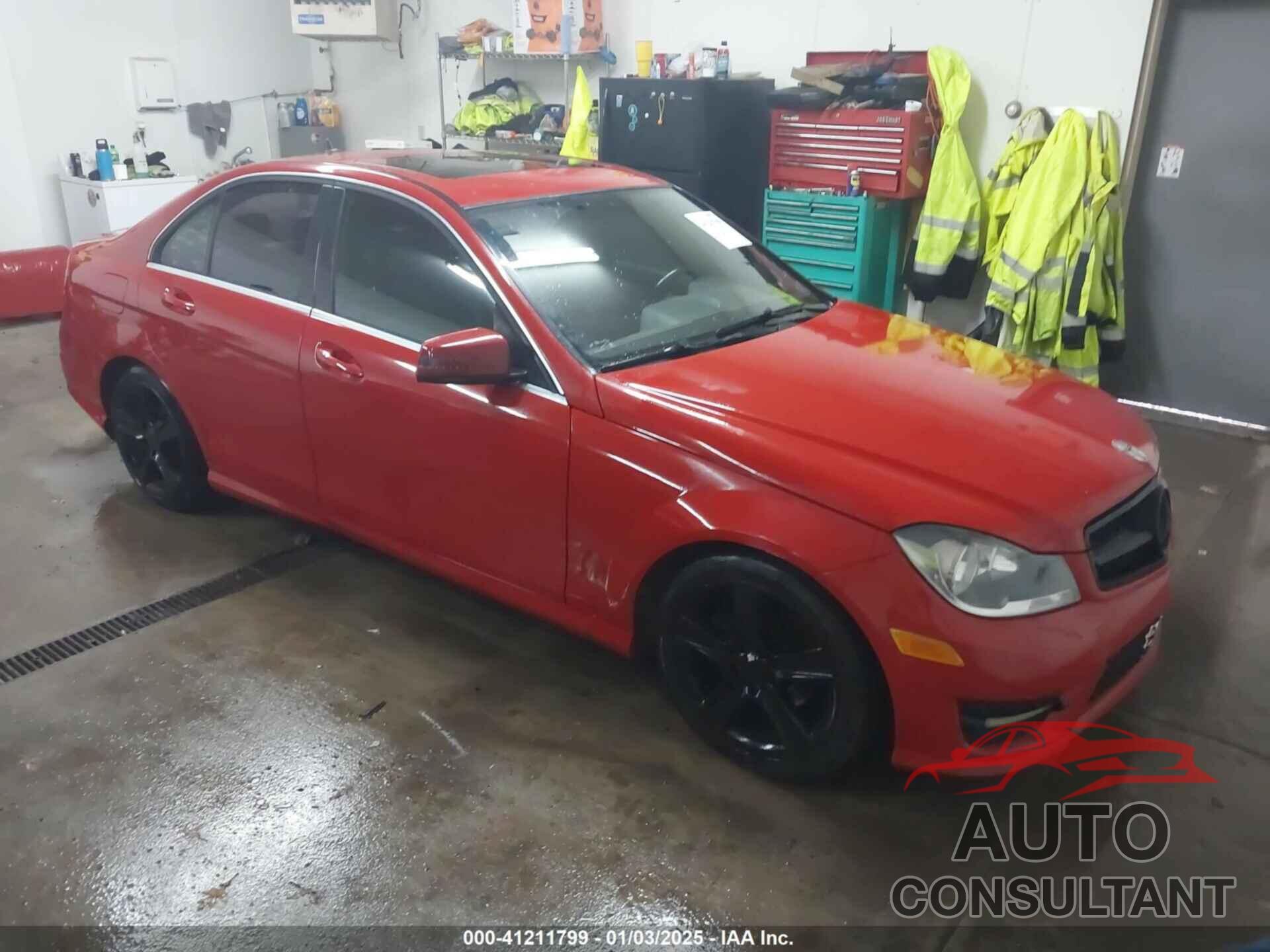 MERCEDES-BENZ C 250 2013 - WDDGF4HB2DA773133