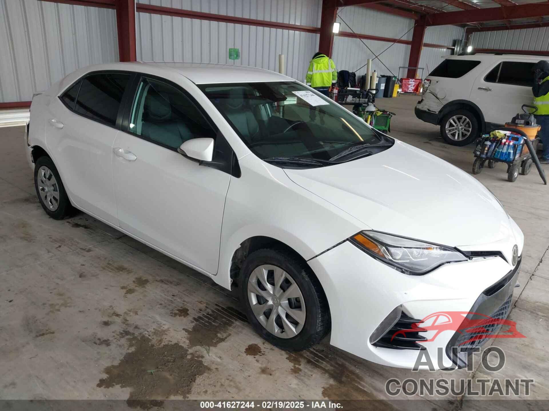 TOYOTA COROLLA 2018 - 2T1BURHE5JC022133