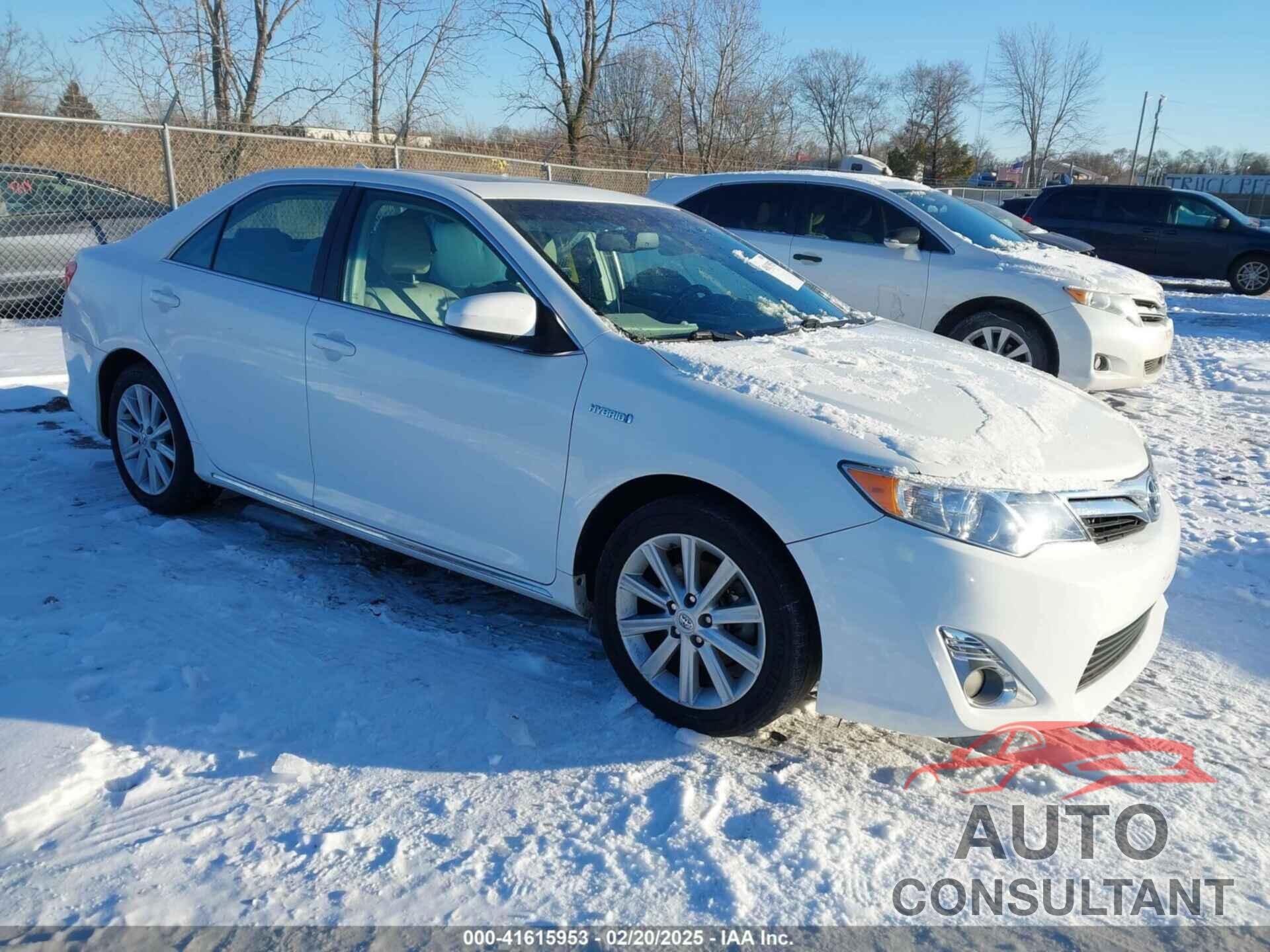 TOYOTA CAMRY HYBRID 2014 - 4T1BD1FK1EU109493