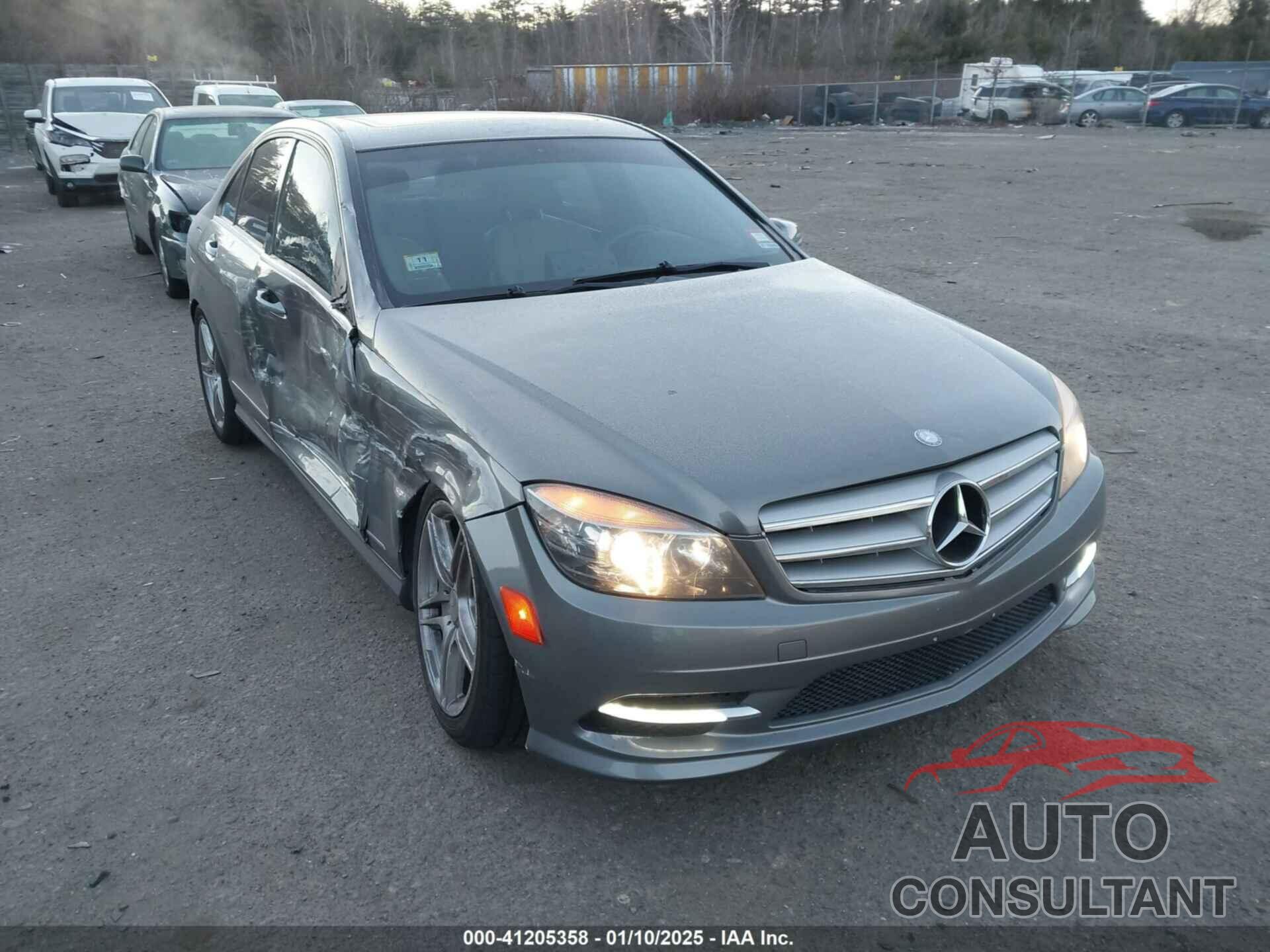 MERCEDES-BENZ C 300 2011 - WDDGF8BB1BR153792