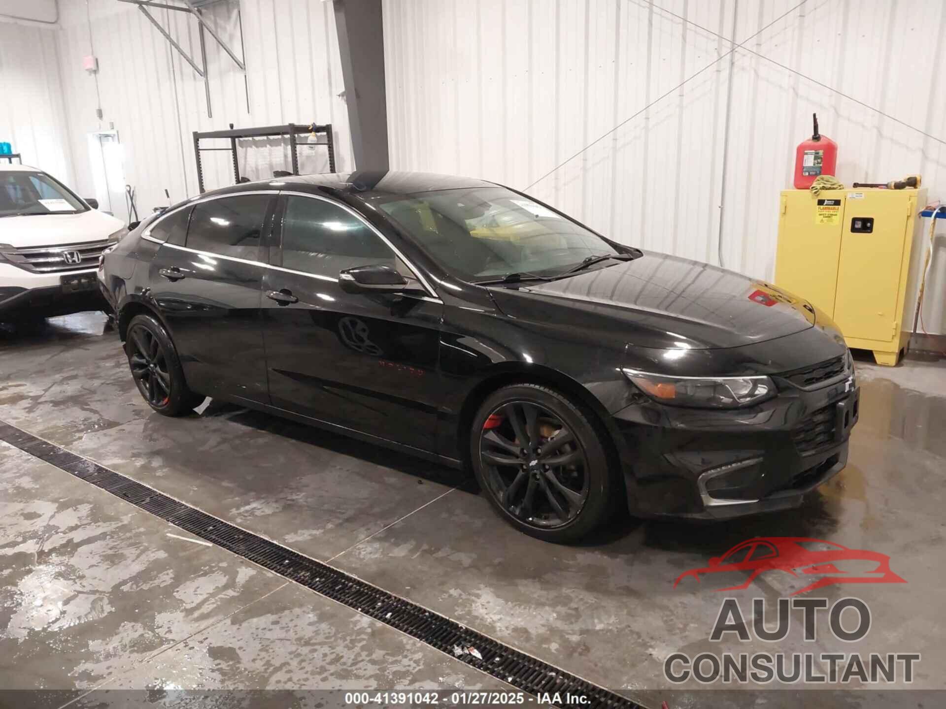 CHEVROLET MALIBU 2018 - 1G1ZD5ST2JF195784