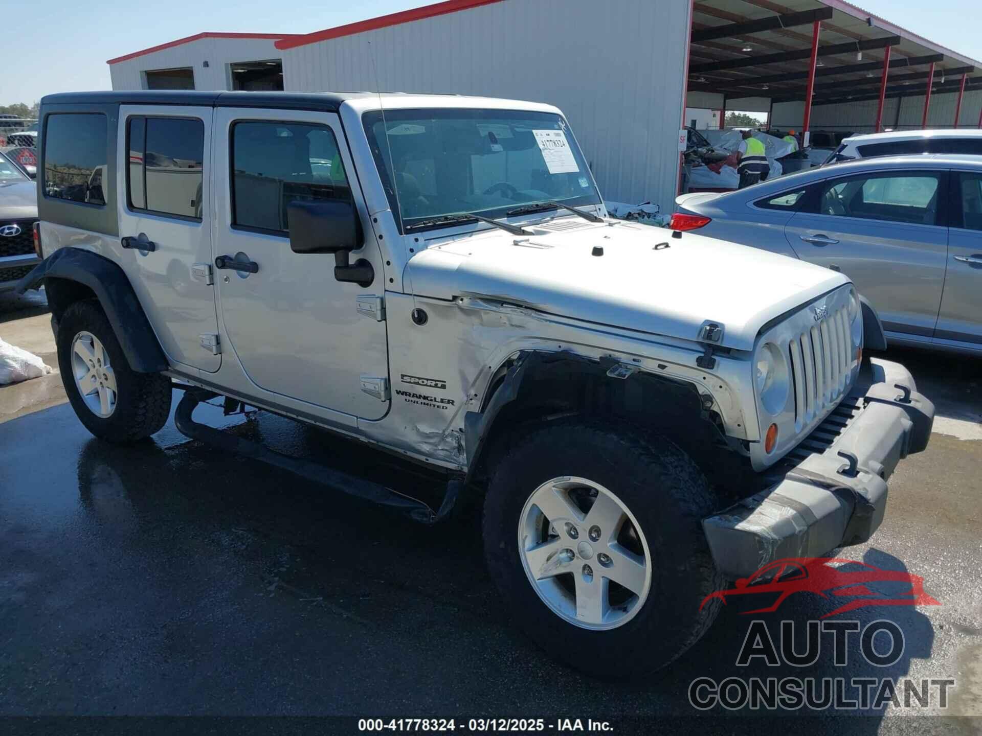 JEEP WRANGLER UNLIMITED 2010 - 1J4BA3H17AL211887