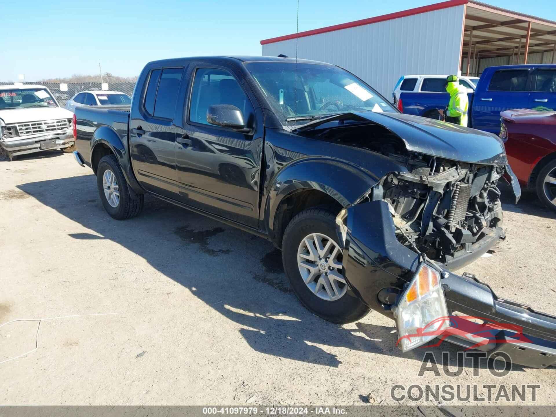 NISSAN FRONTIER 2018 - 1N6AD0ER8JN717537