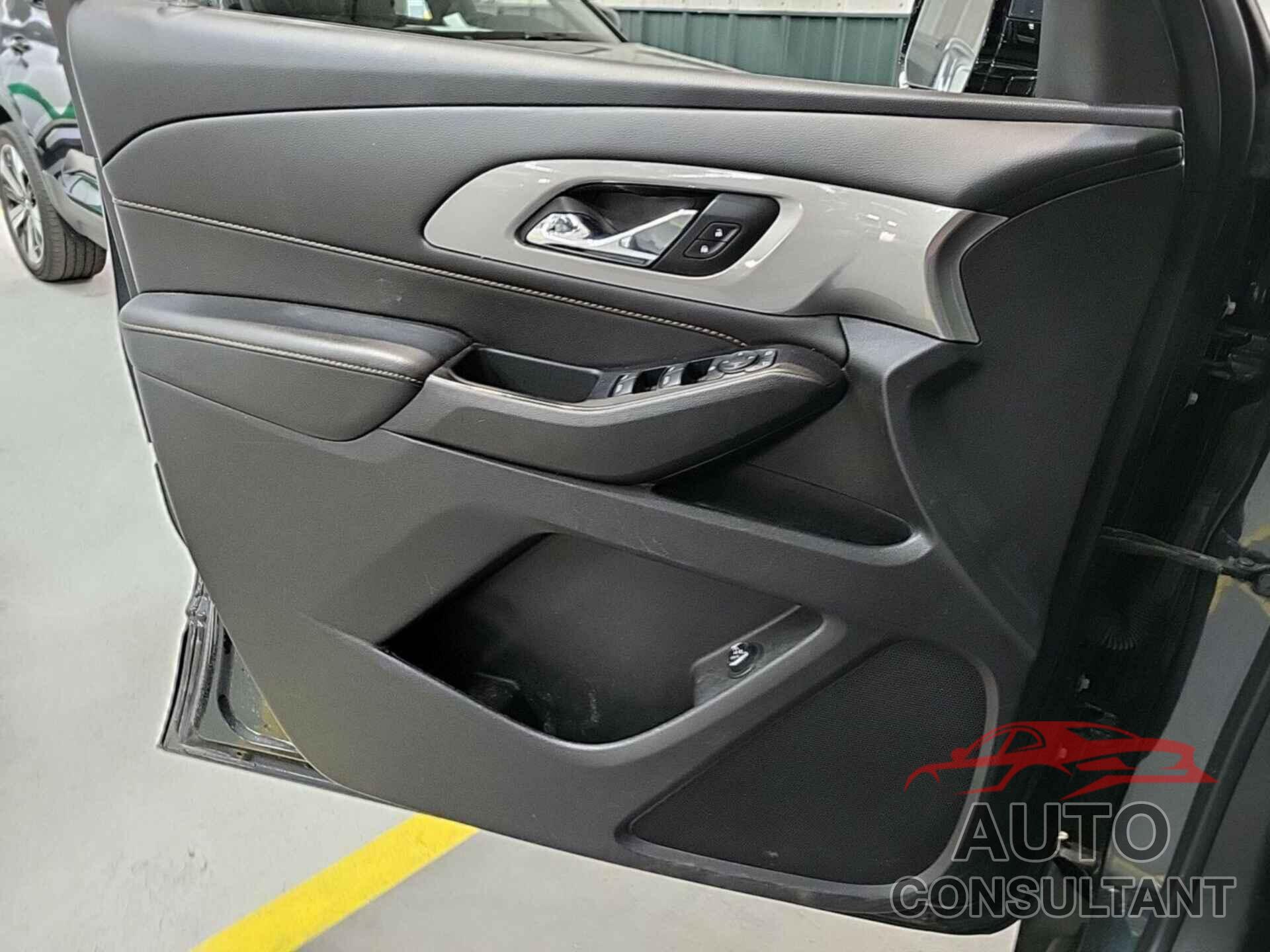 CHEVROLET TRAVERSE 2020 - 1GNEVGKW5LJ171317