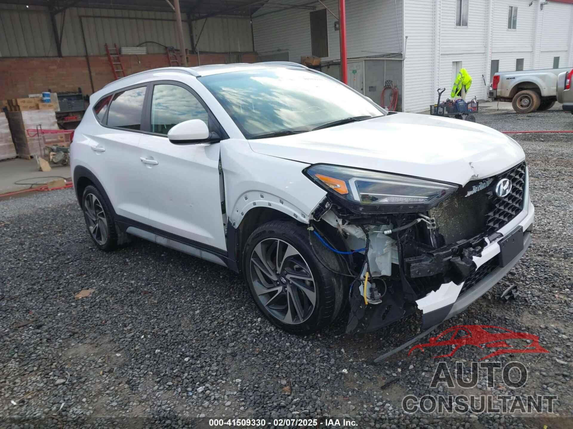 HYUNDAI TUCSON 2020 - KM8J3CAL5LU231183