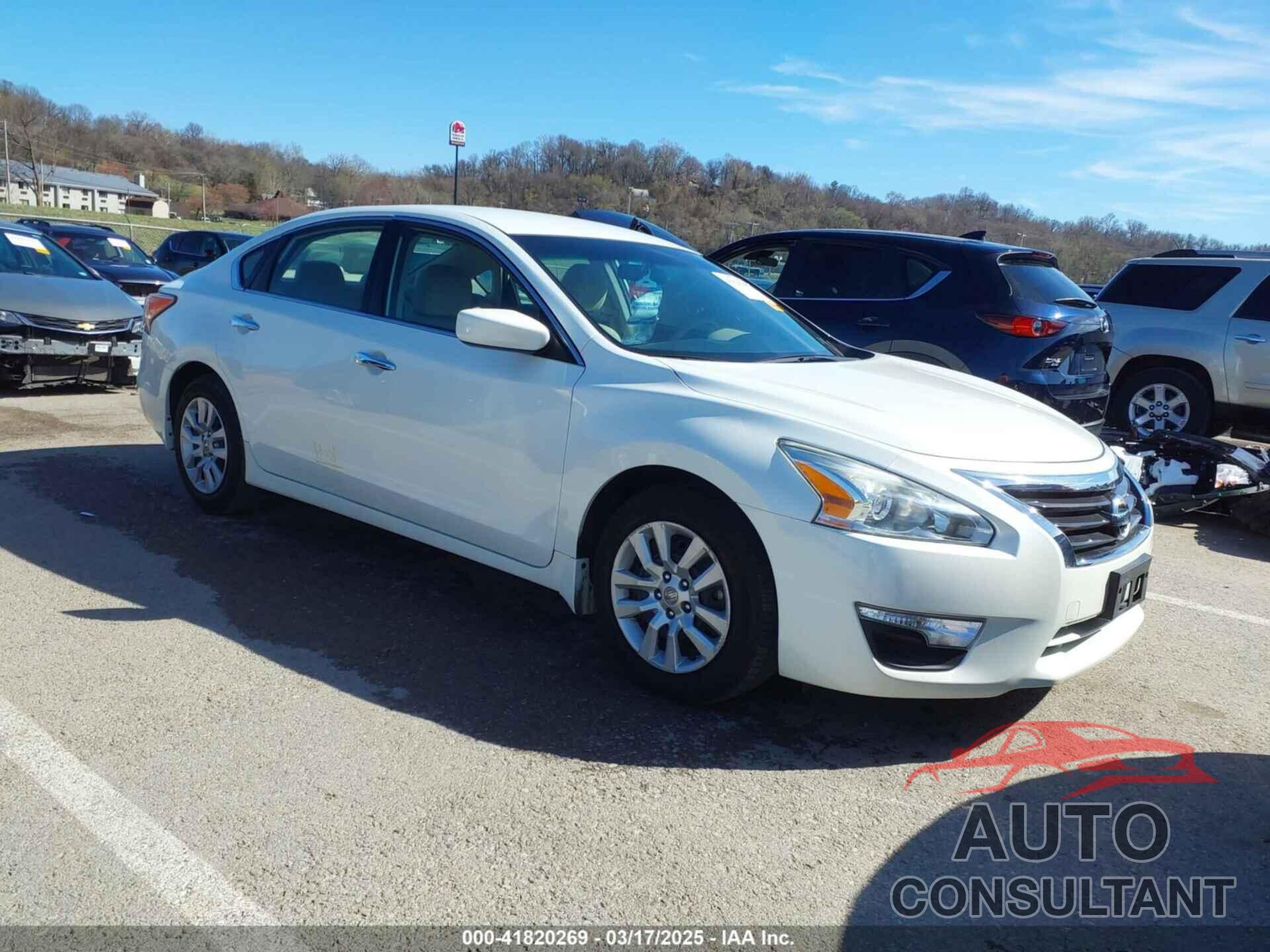 NISSAN ALTIMA 2015 - 1N4AL3AP0FN307176