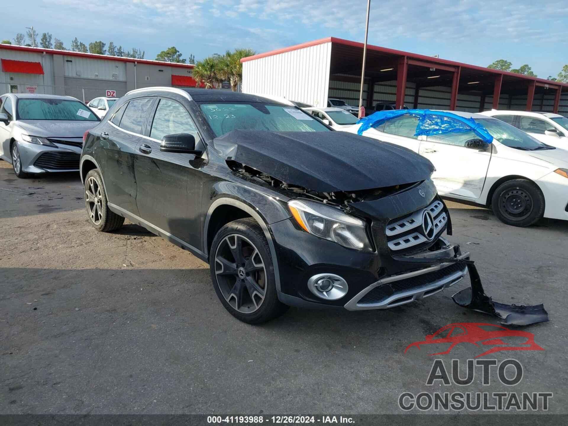 MERCEDES-BENZ GLA 250 2018 - WDCTG4EB4JJ523022