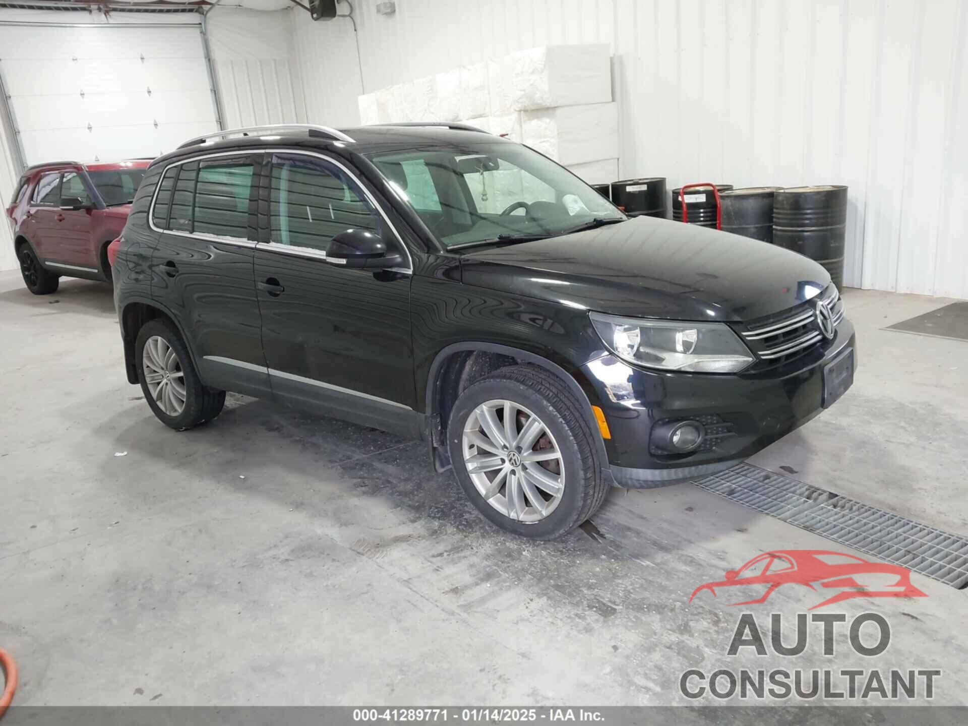 VOLKSWAGEN TIGUAN 2014 - WVGBV3AX6EW551699