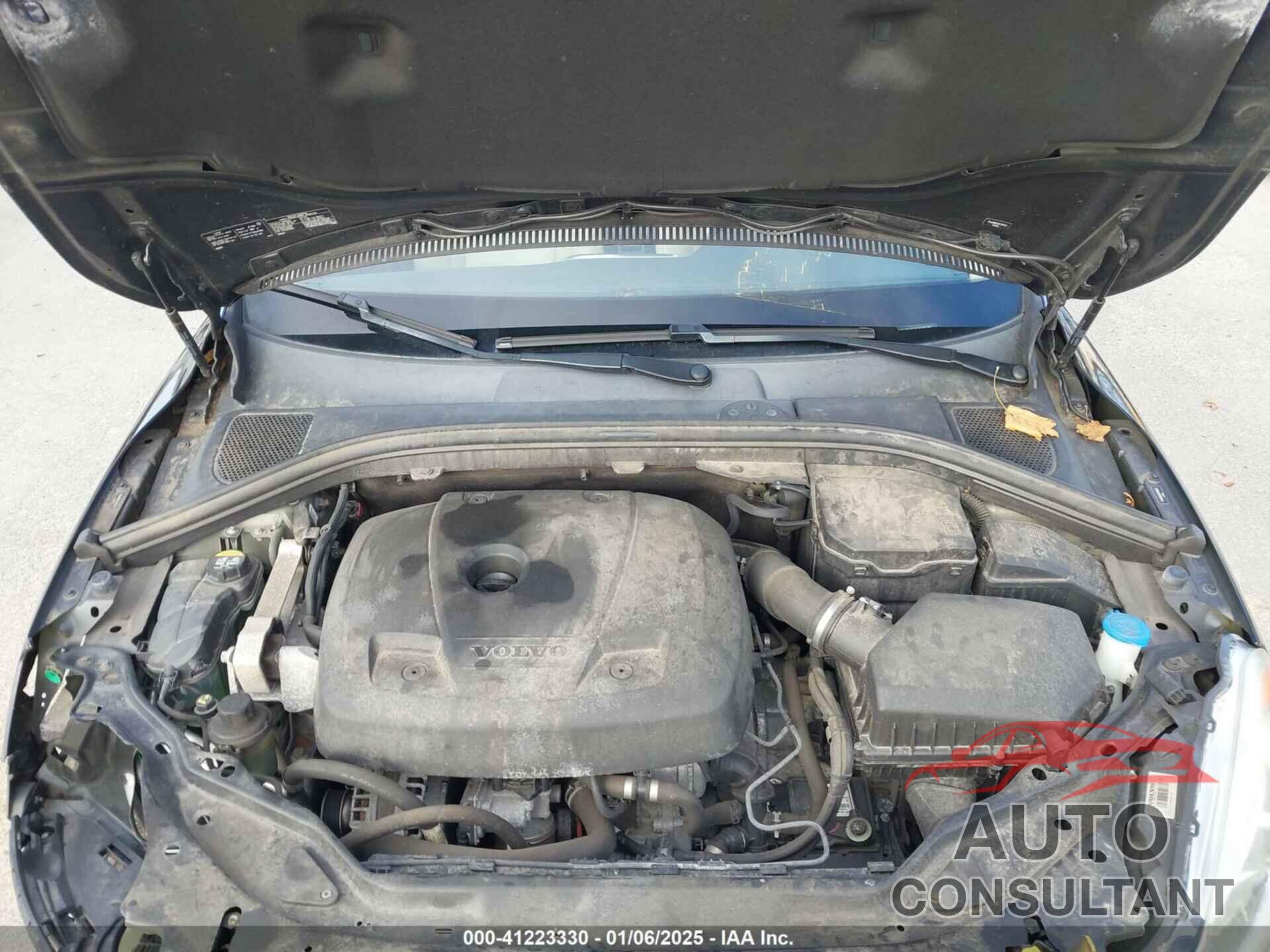 VOLVO XC60 2017 - YV440MRU3H2130429