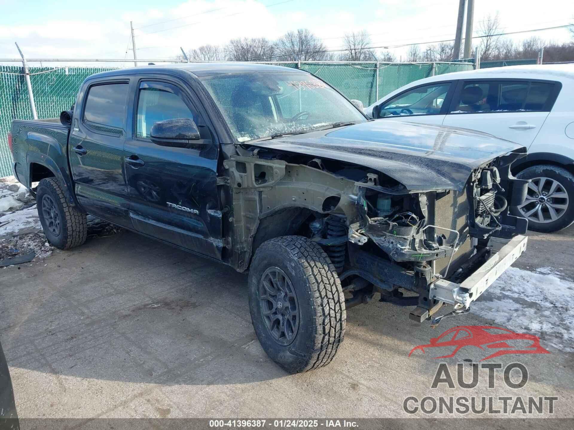 TOYOTA TACOMA 2018 - 3TMCZ5AN6JM121723