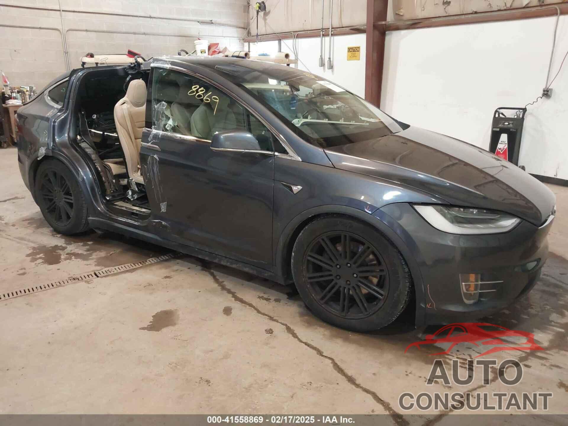 TESLA MODEL X 2016 - 5YJXCBE2XGF025303