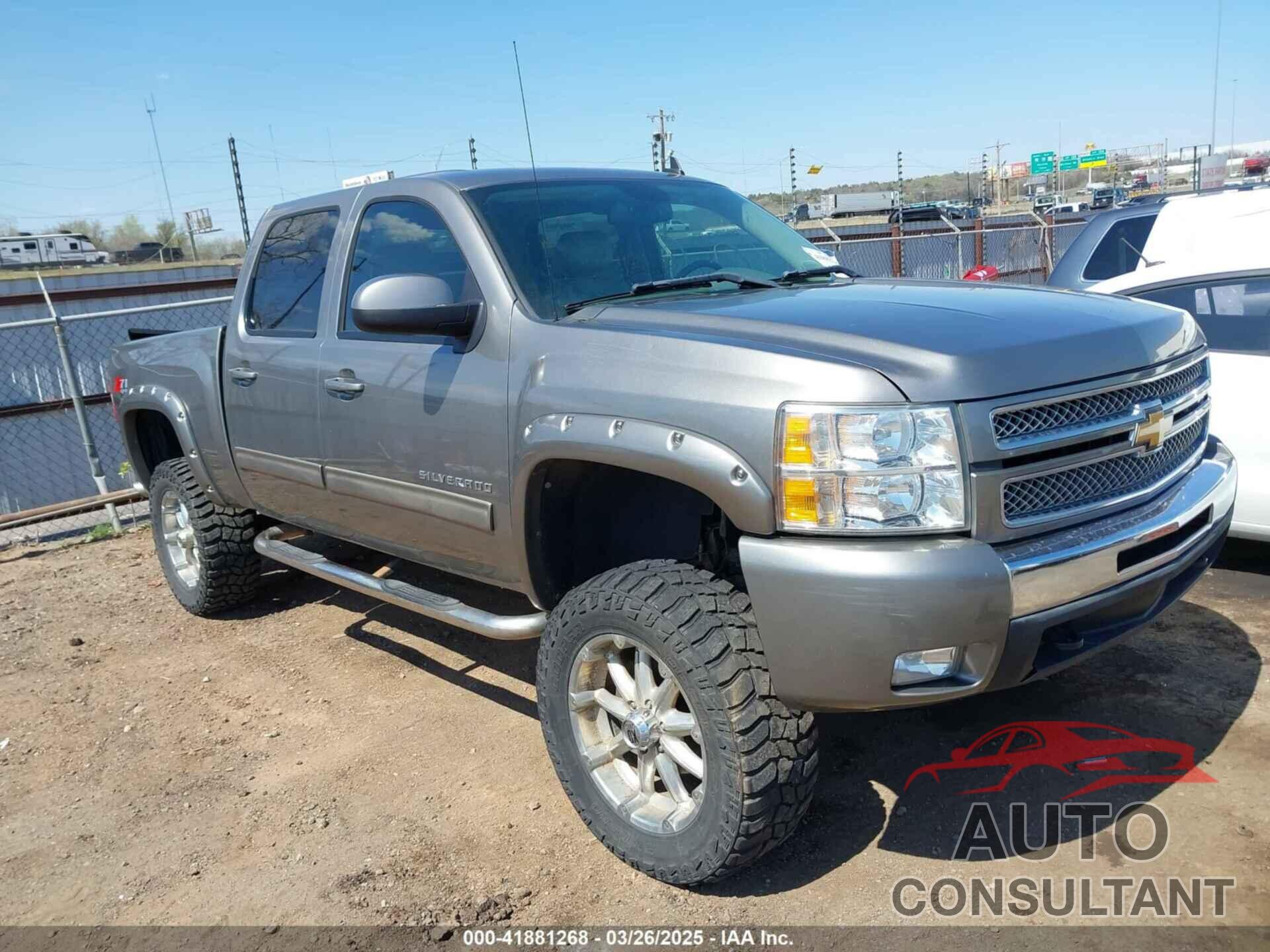 CHEVROLET SILVERADO 1500 2012 - 1GCPKTE72CF176002