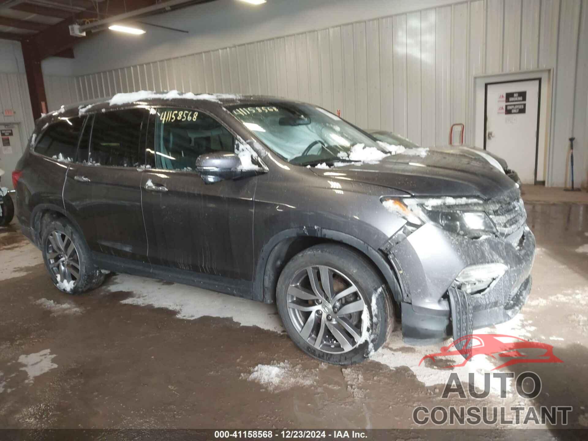 HONDA PILOT 2017 - 5FNYF6H97HB075881