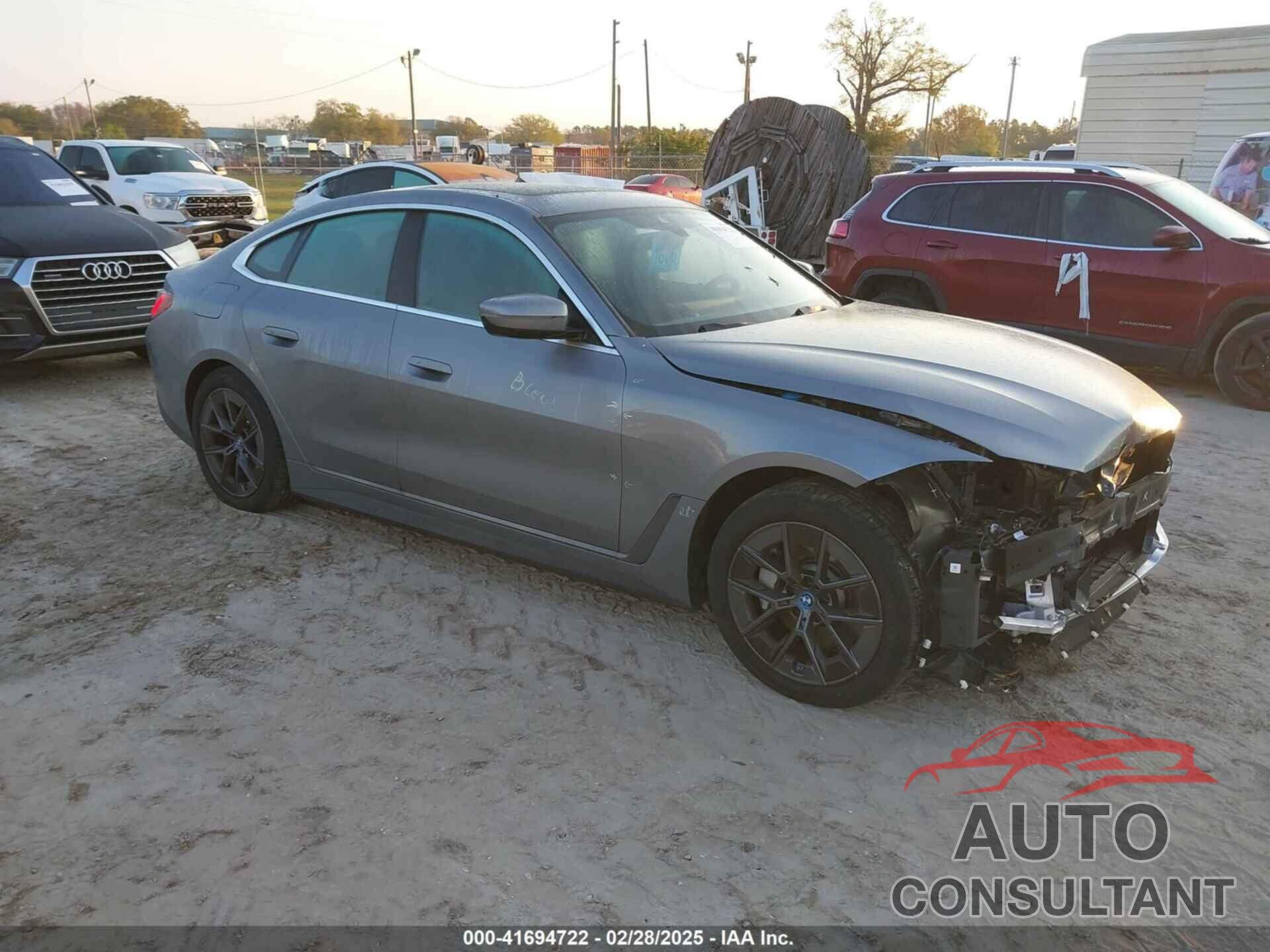 BMW I4 2024 - WBY43AW02RFT14568