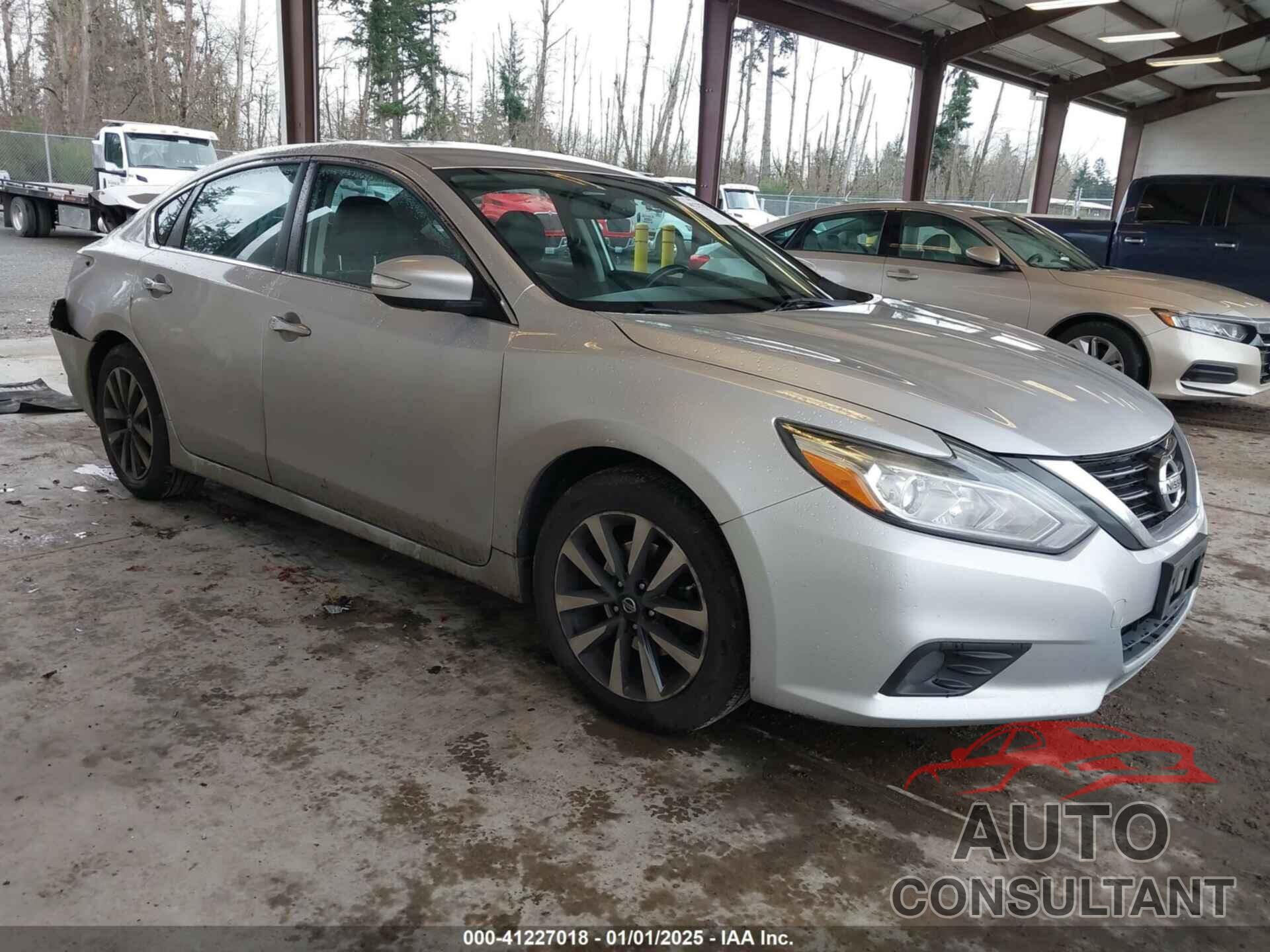 NISSAN ALTIMA 2018 - 1N4AL3AP3JC236978