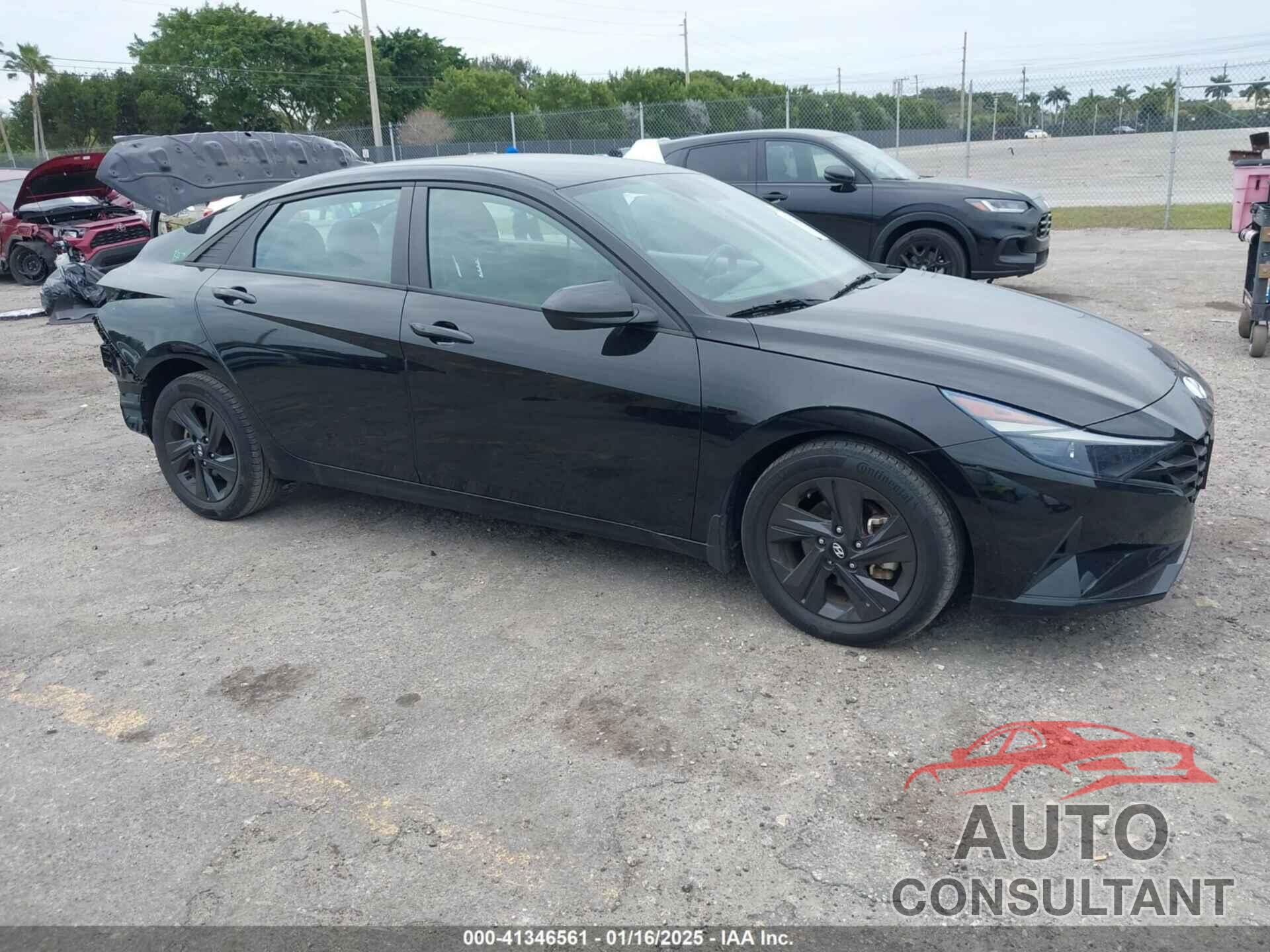HYUNDAI ELANTRA 2022 - KMHLS4AG5NU218134