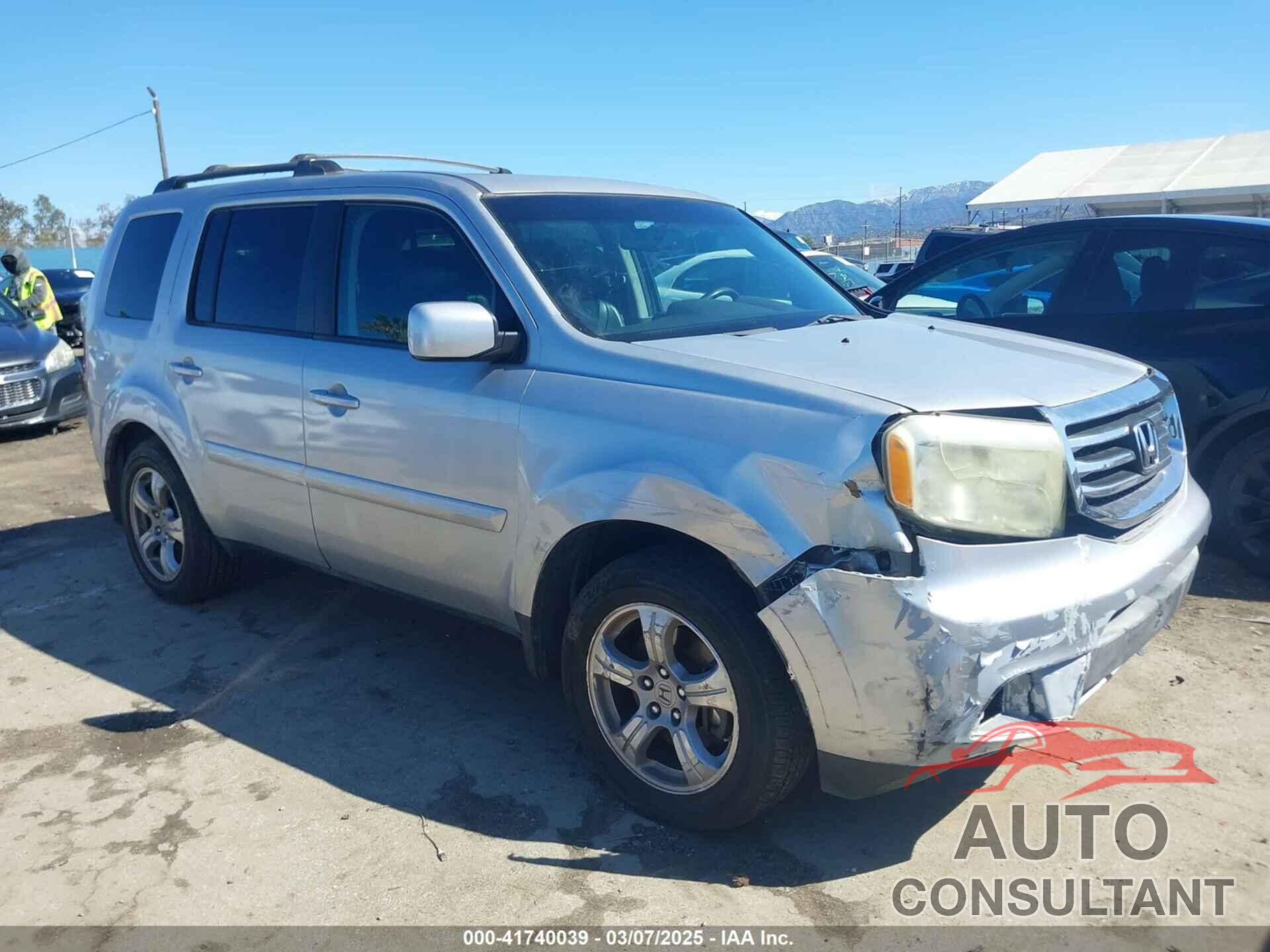 HONDA PILOT 2012 - 5FNYF3H50CB001271
