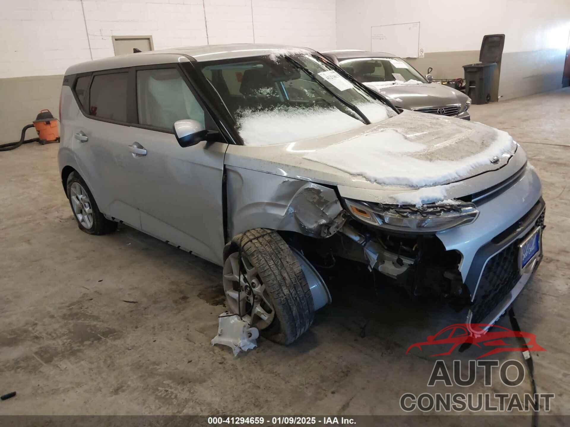 KIA SOUL 2020 - KNDJ23AU1L7107619