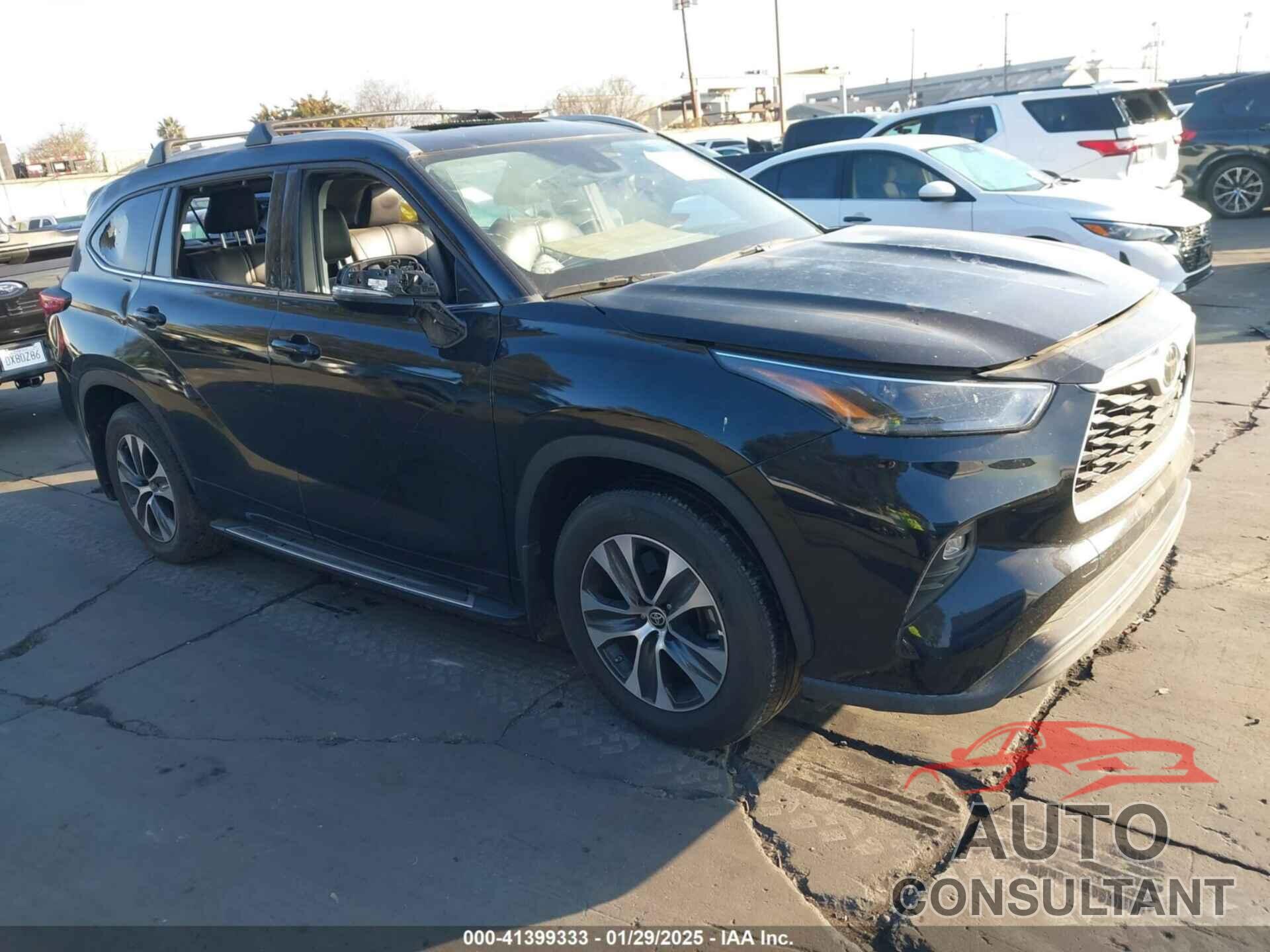 TOYOTA HIGHLANDER 2022 - 5TDHZRAH6NS543259