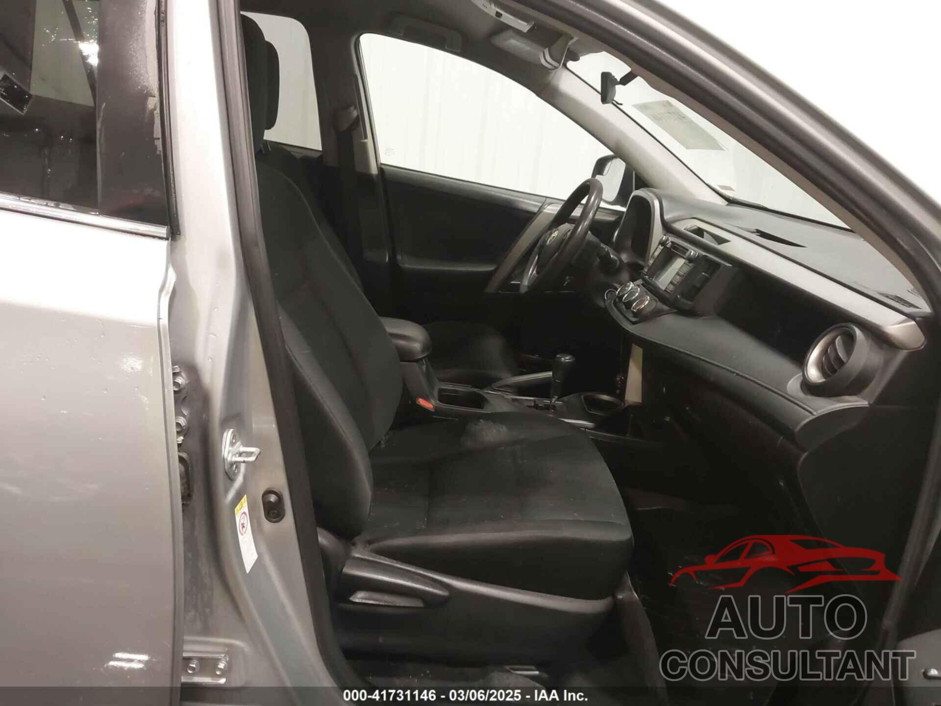 TOYOTA RAV4 2017 - 2T3BFREV8HW646796